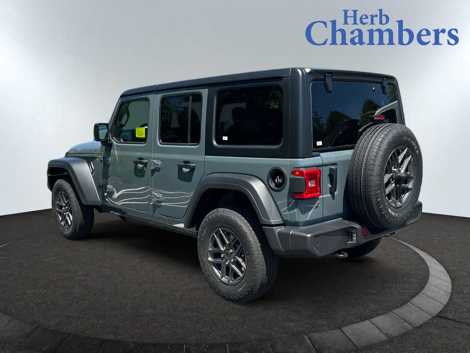 new 2025 Jeep Wrangler car, priced at $53,595
