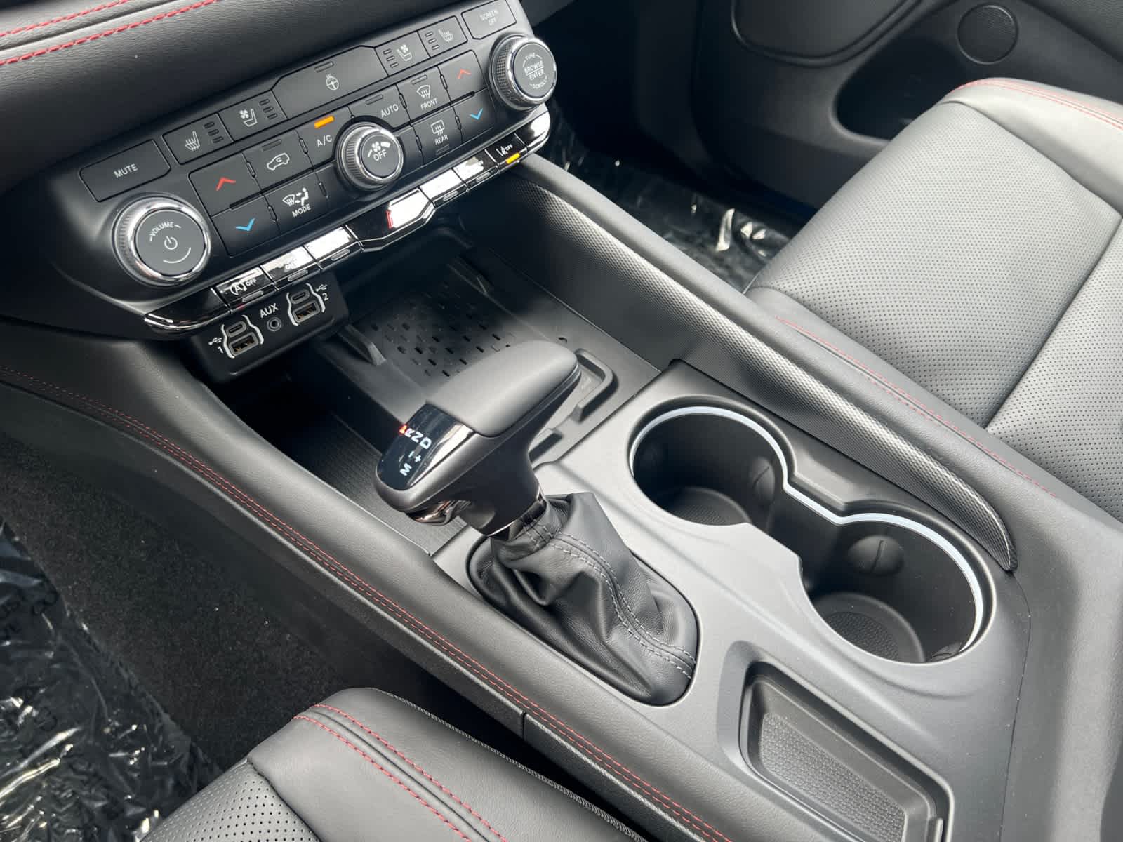 new 2025 Dodge Durango car, priced at $50,375
