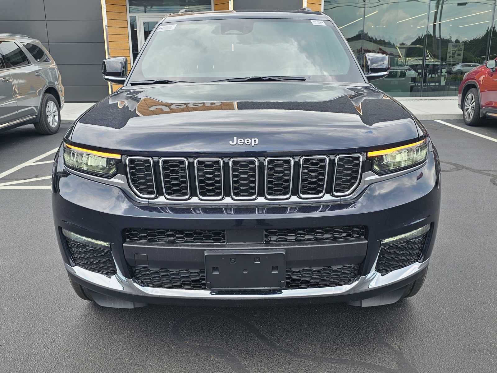 new 2024 Jeep Grand Cherokee car, priced at $54,584