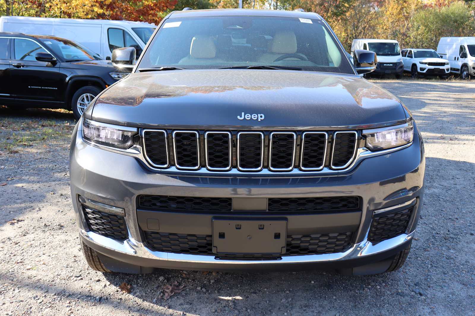 new 2025 Jeep Grand Cherokee car, priced at $48,959