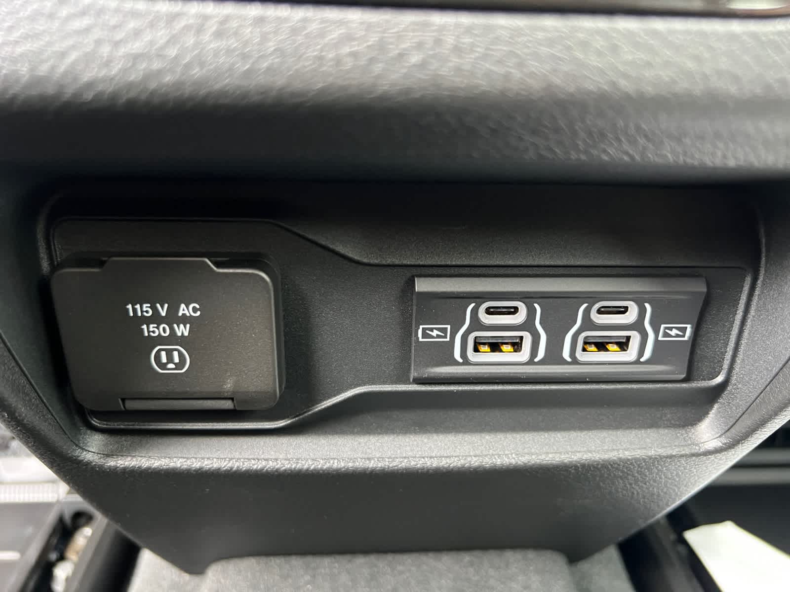 new 2025 Jeep Grand Cherokee car, priced at $50,860
