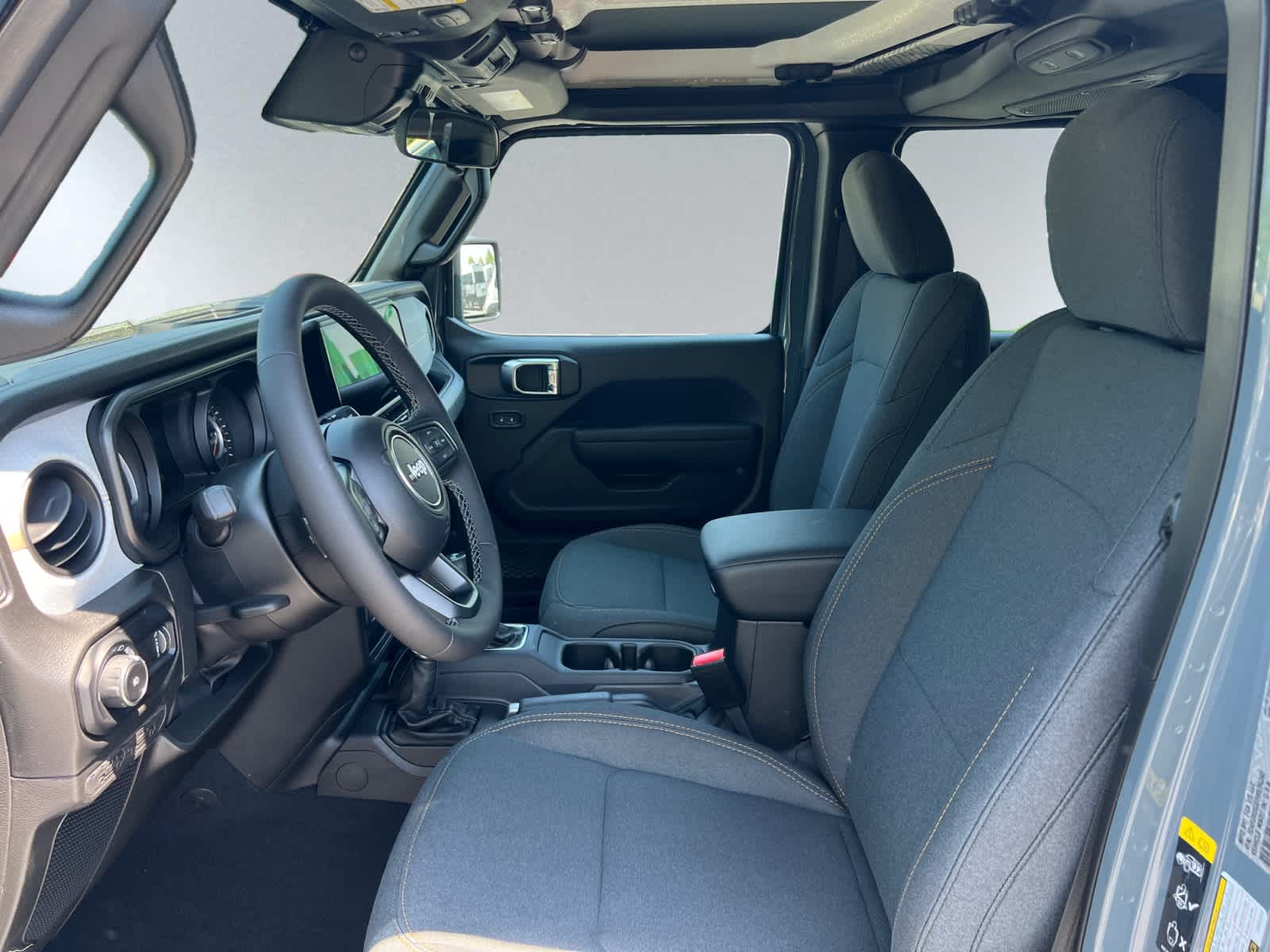 new 2025 Jeep Wrangler car, priced at $53,595