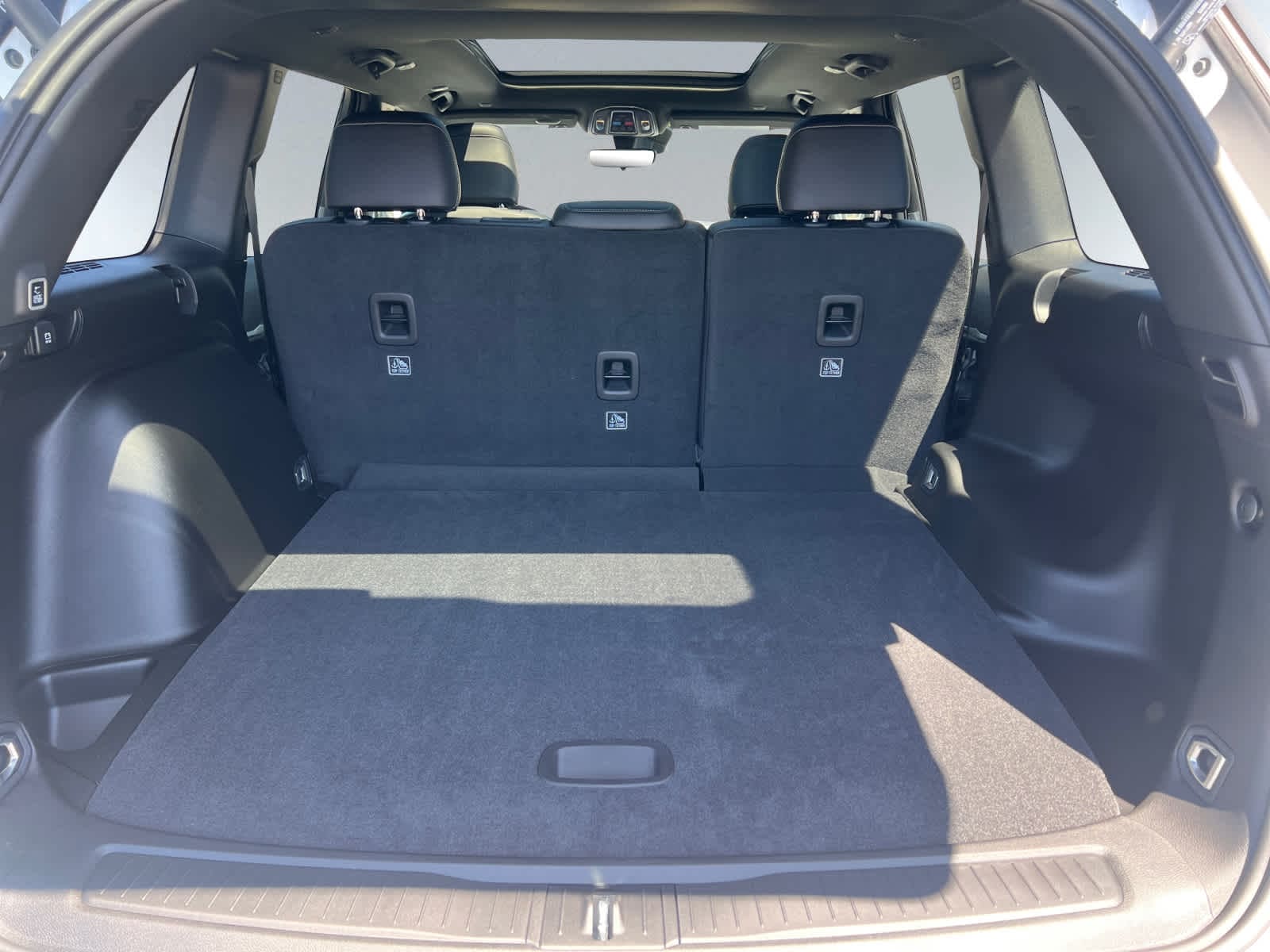 new 2025 Jeep Grand Cherokee car, priced at $49,415