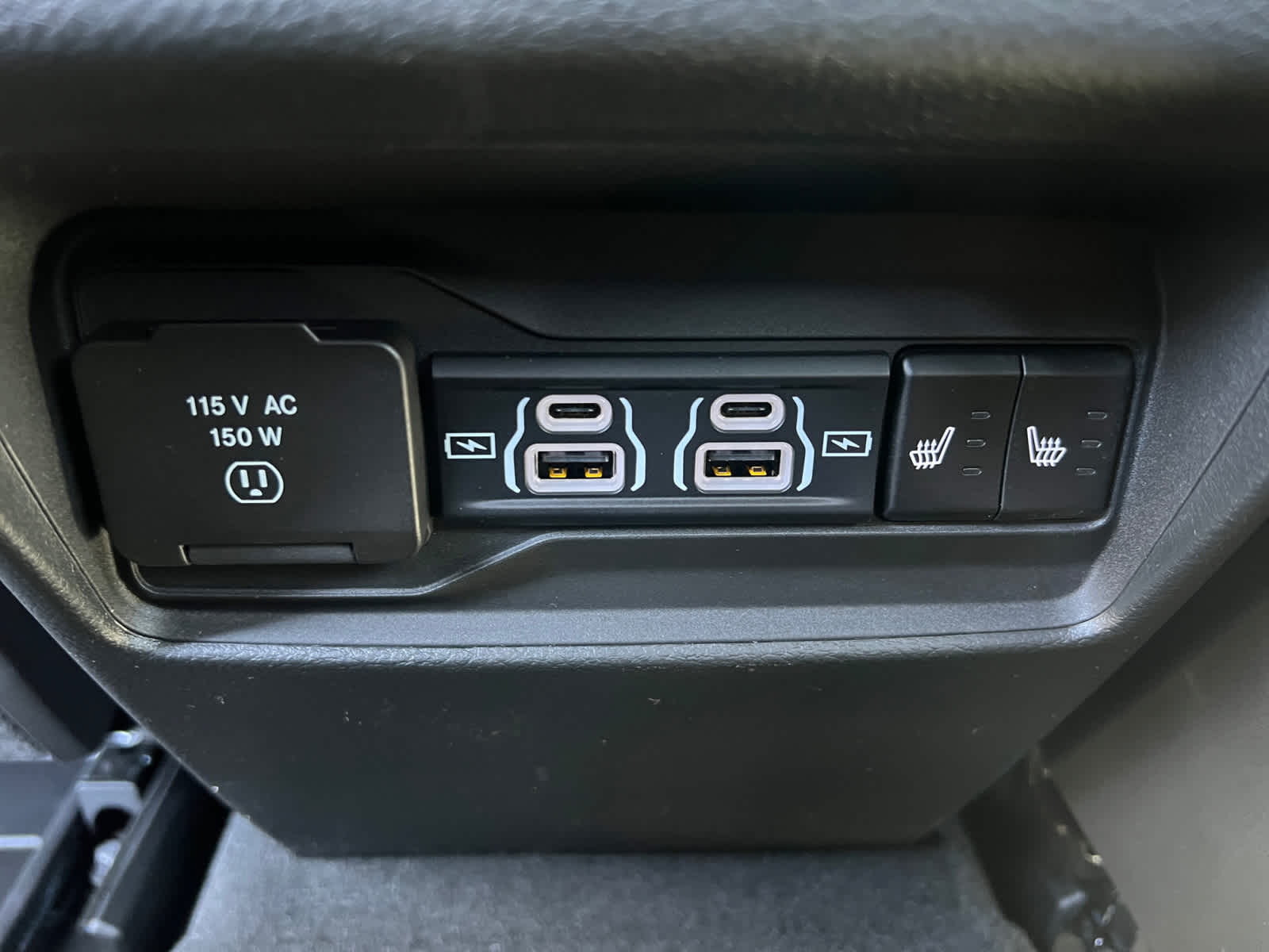 new 2025 Jeep Grand Cherokee car, priced at $49,415