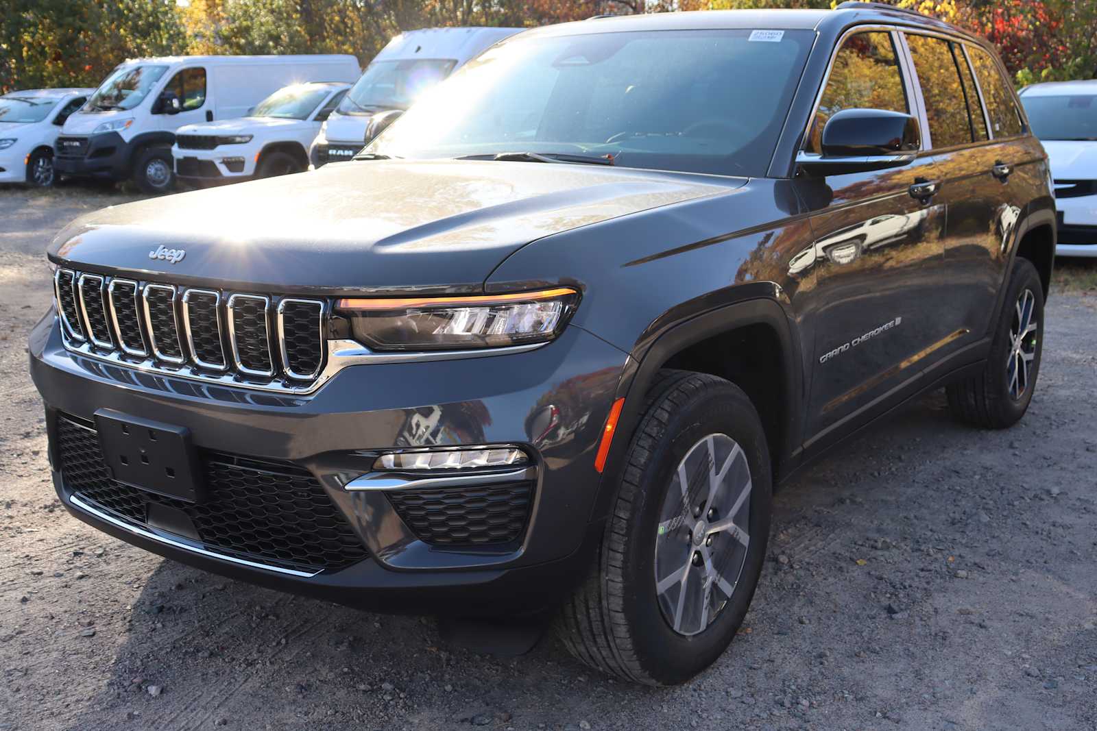 new 2025 Jeep Grand Cherokee car, priced at $46,859