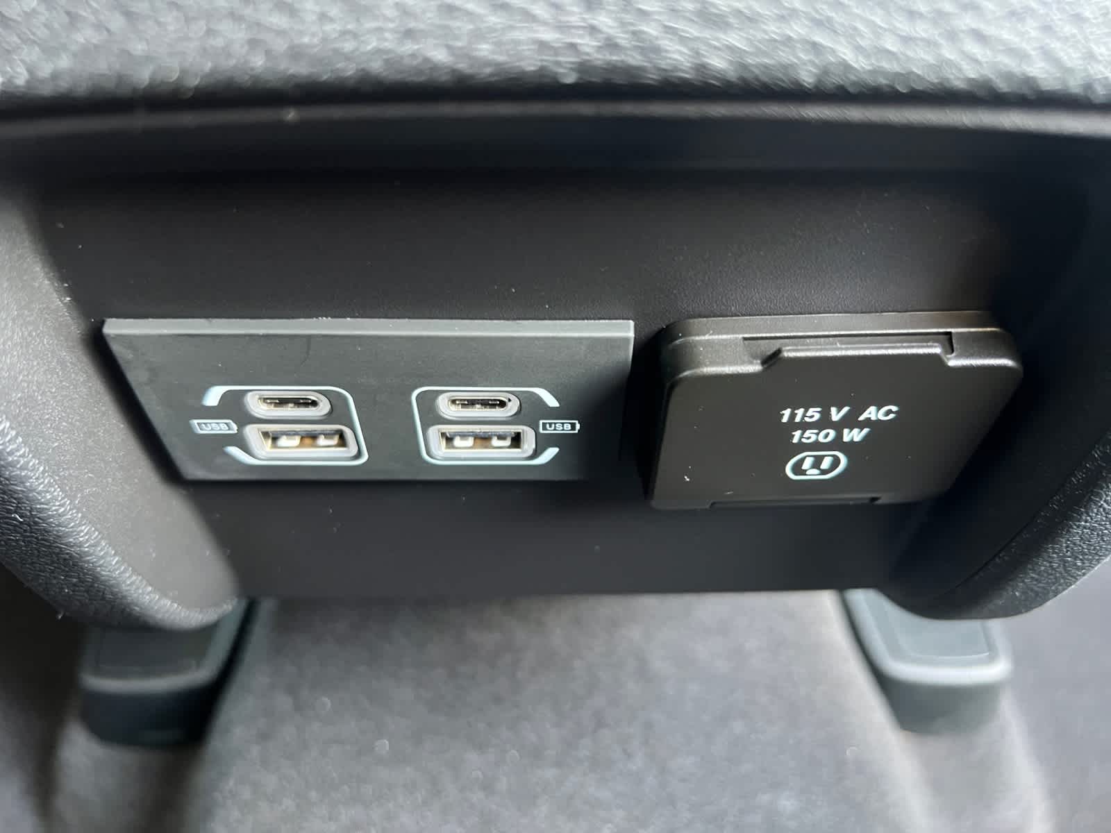 used 2022 Jeep Cherokee car, priced at $29,398
