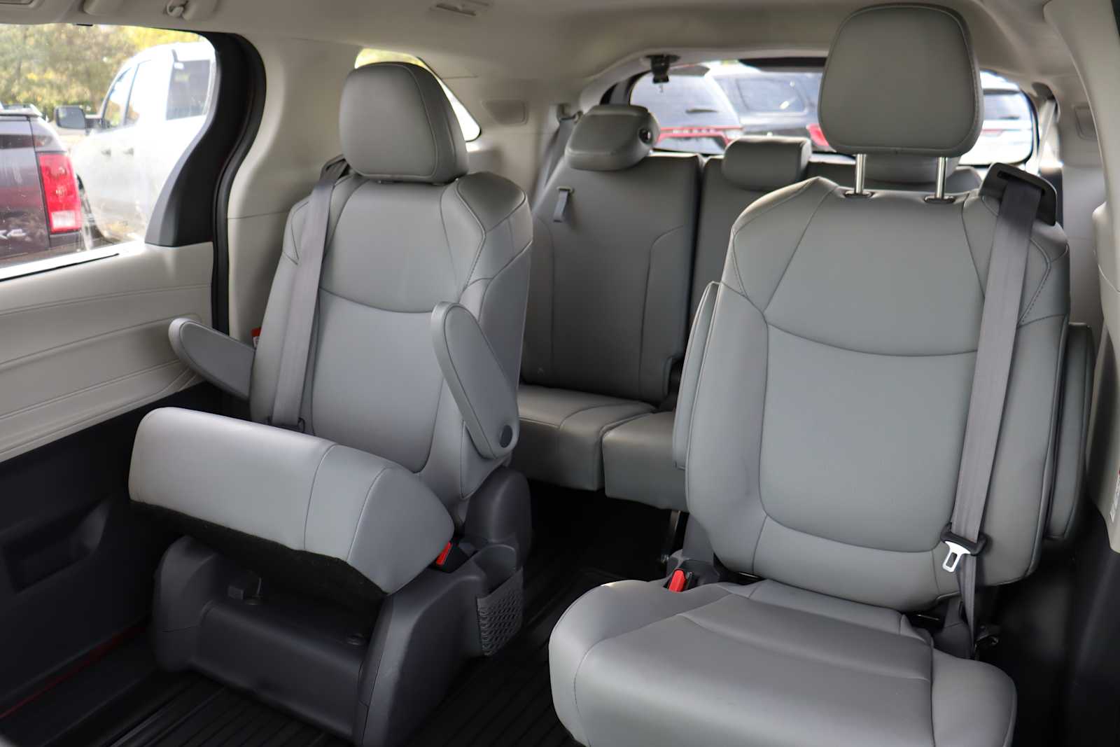 used 2021 Toyota Sienna car, priced at $42,798