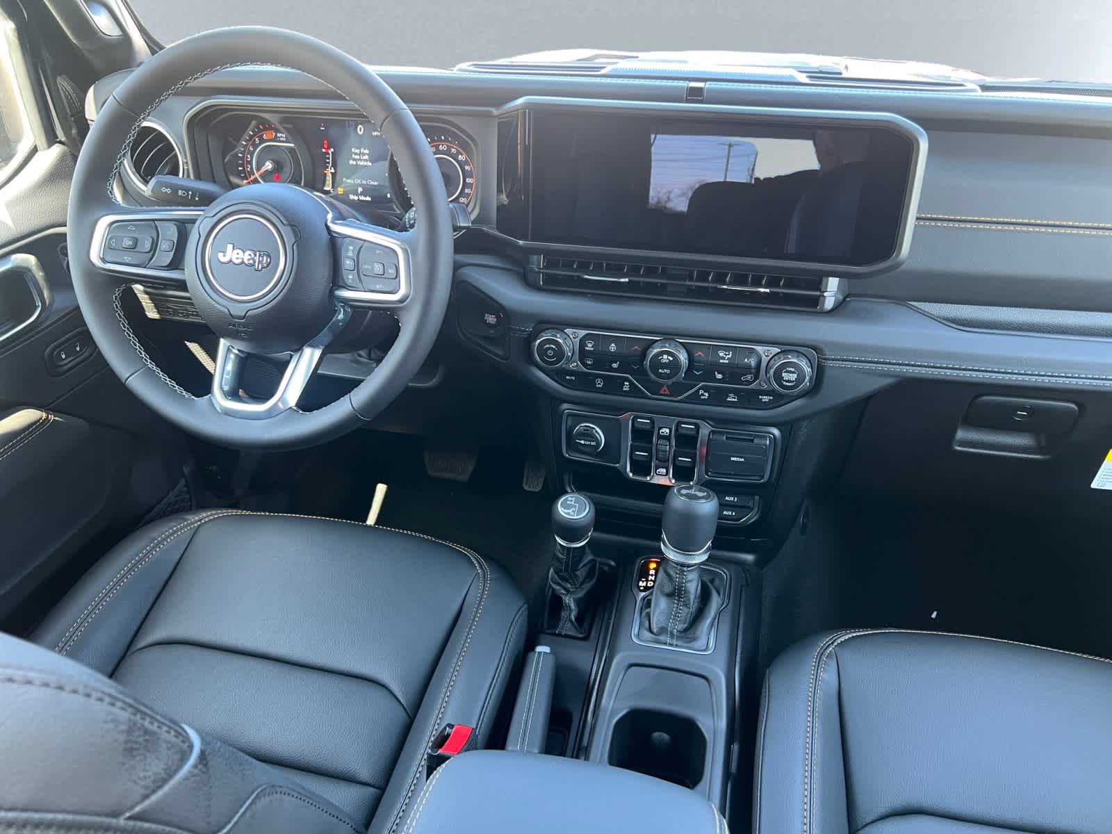 new 2025 Jeep Wrangler car, priced at $62,905