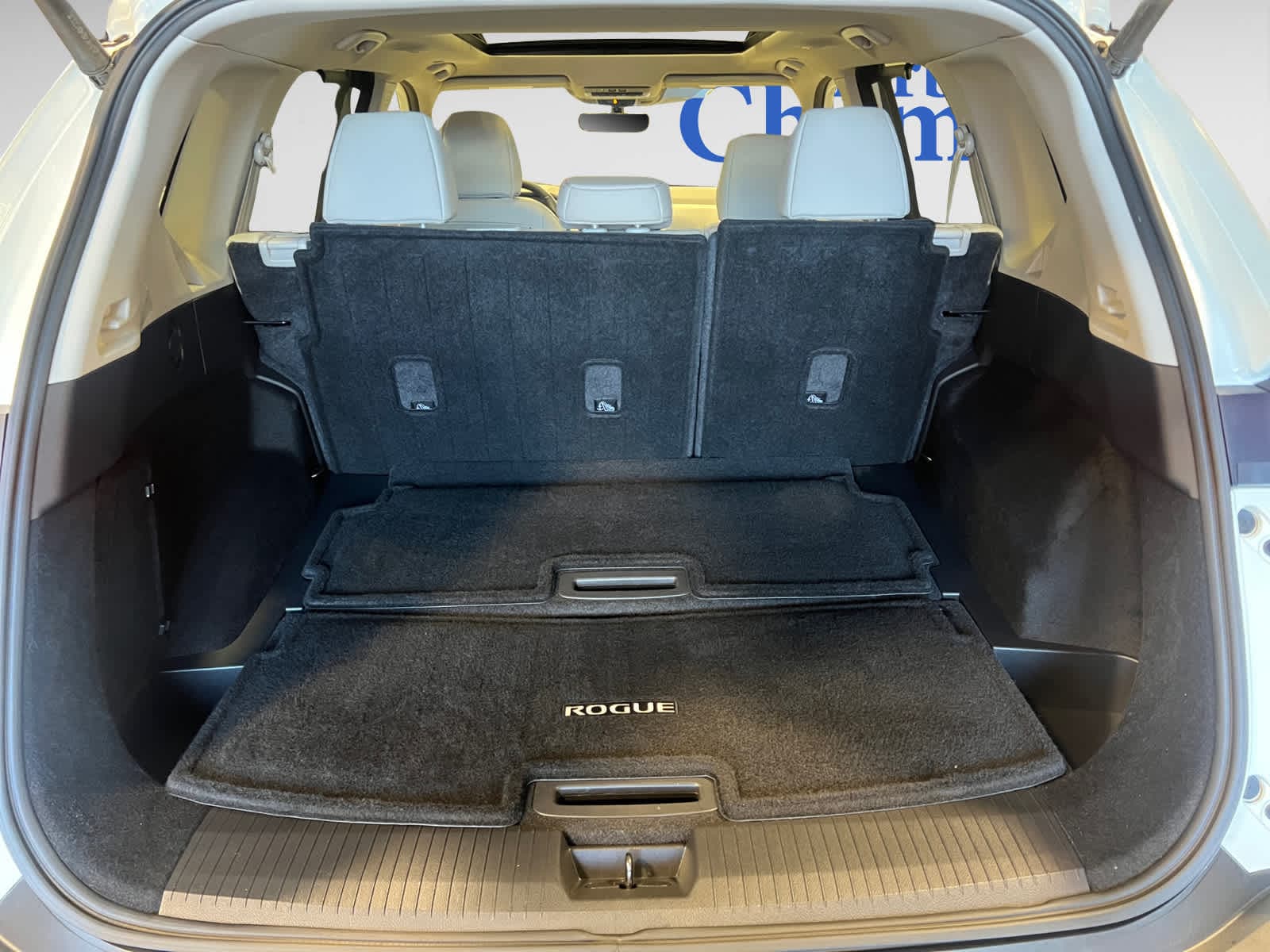 used 2023 Nissan Rogue car, priced at $30,998