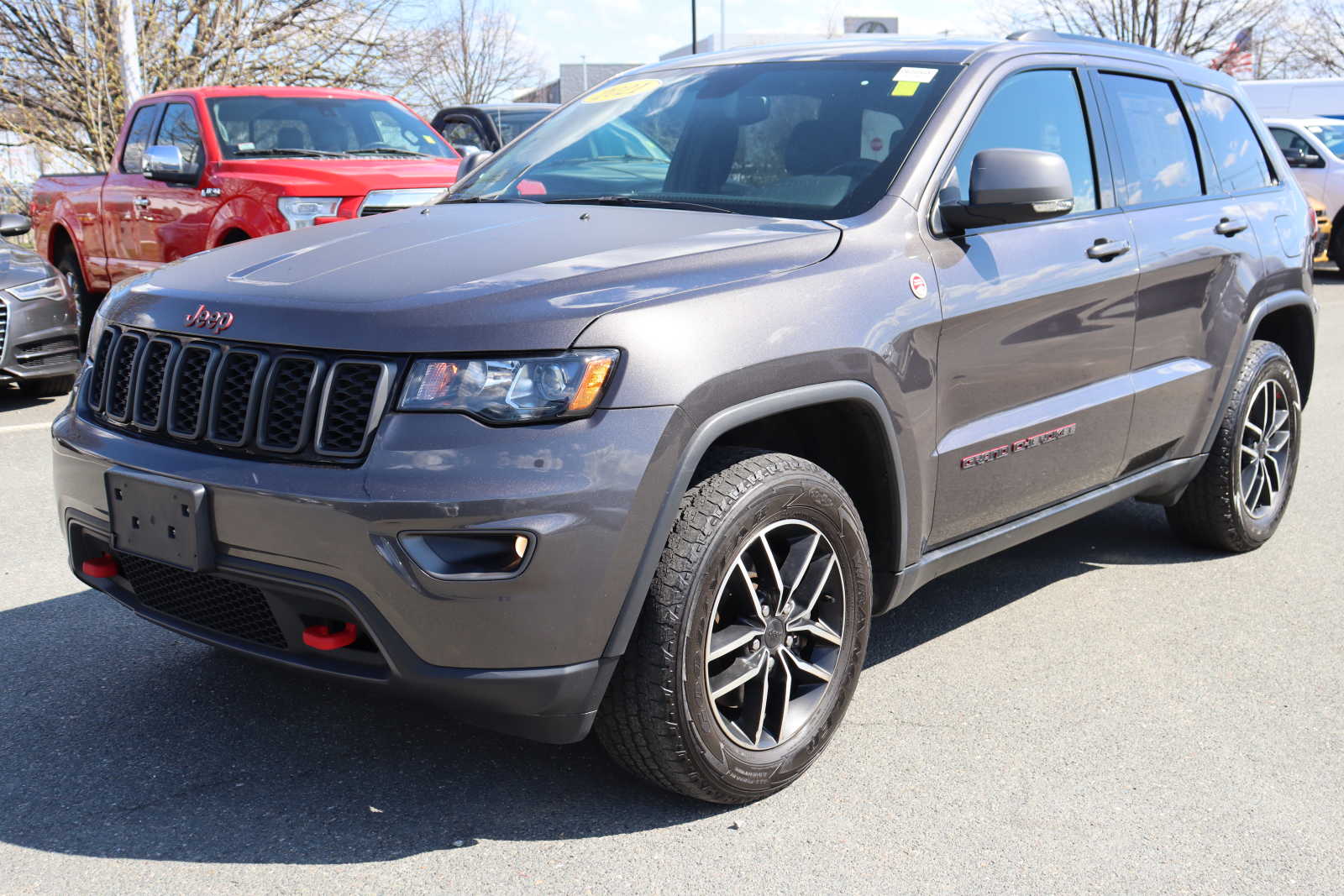 used 2021 Jeep Grand Cherokee car, priced at $31,198