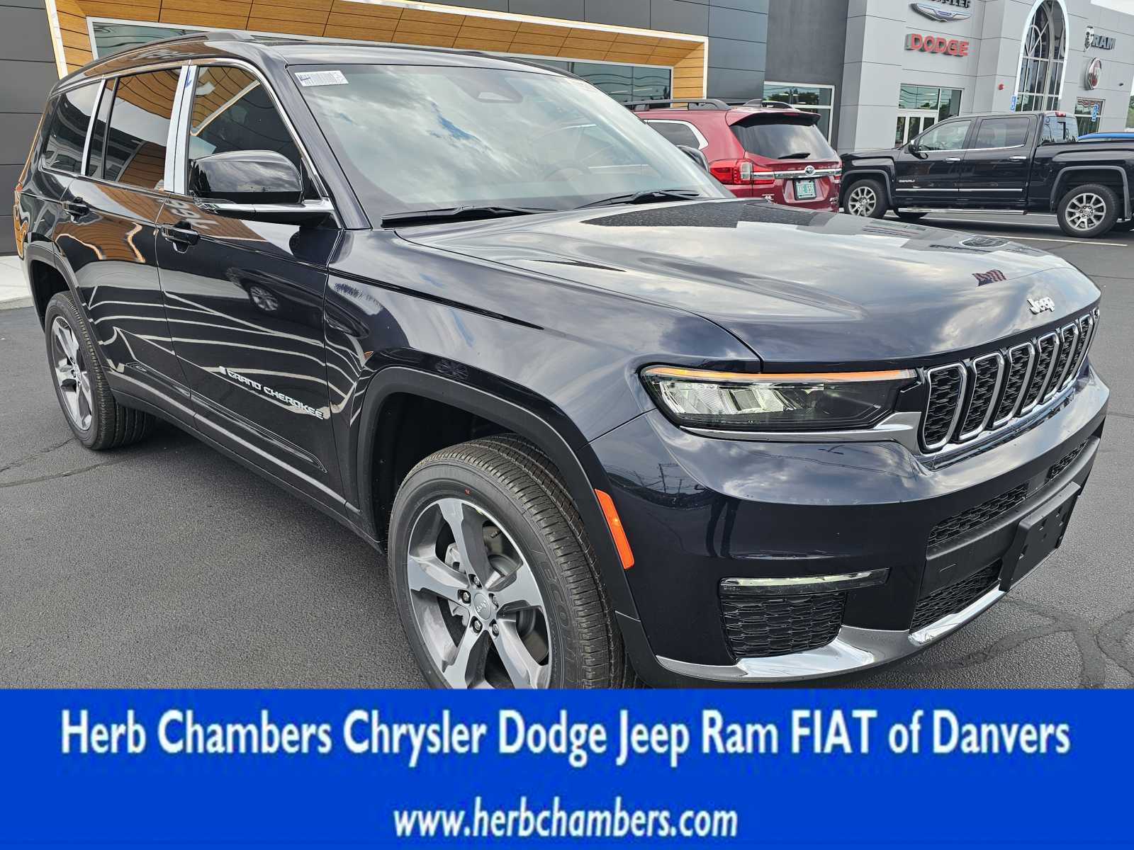 new 2024 Jeep Grand Cherokee car, priced at $54,584