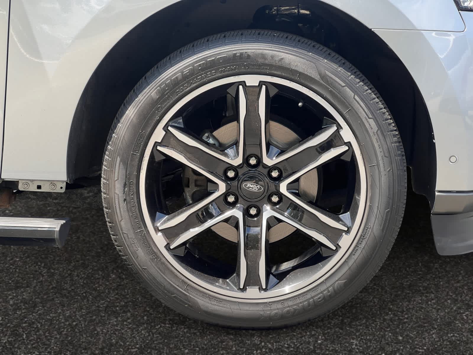 used 2020 Ford Expedition car, priced at $35,498