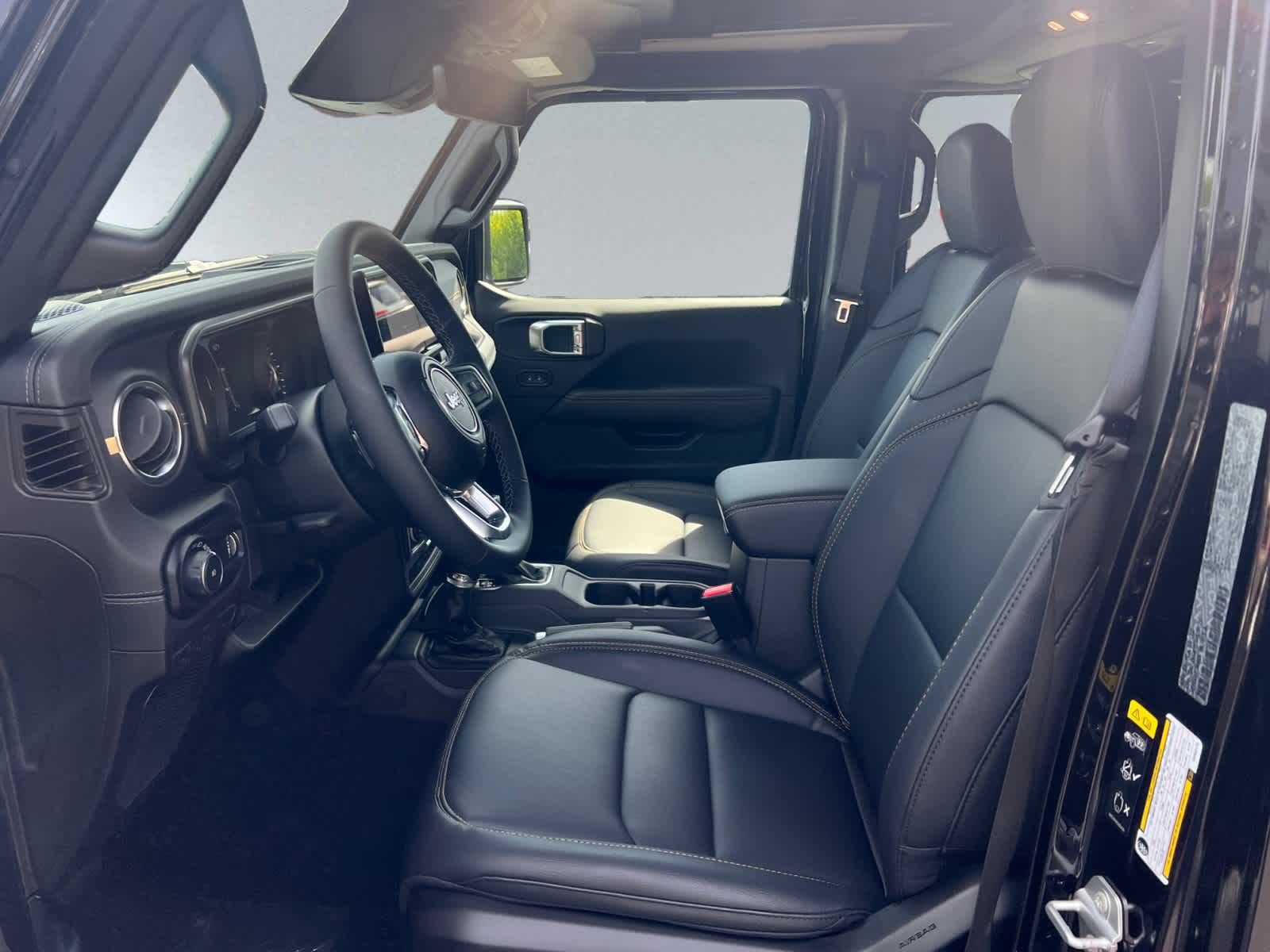 new 2025 Jeep Wrangler car, priced at $59,315