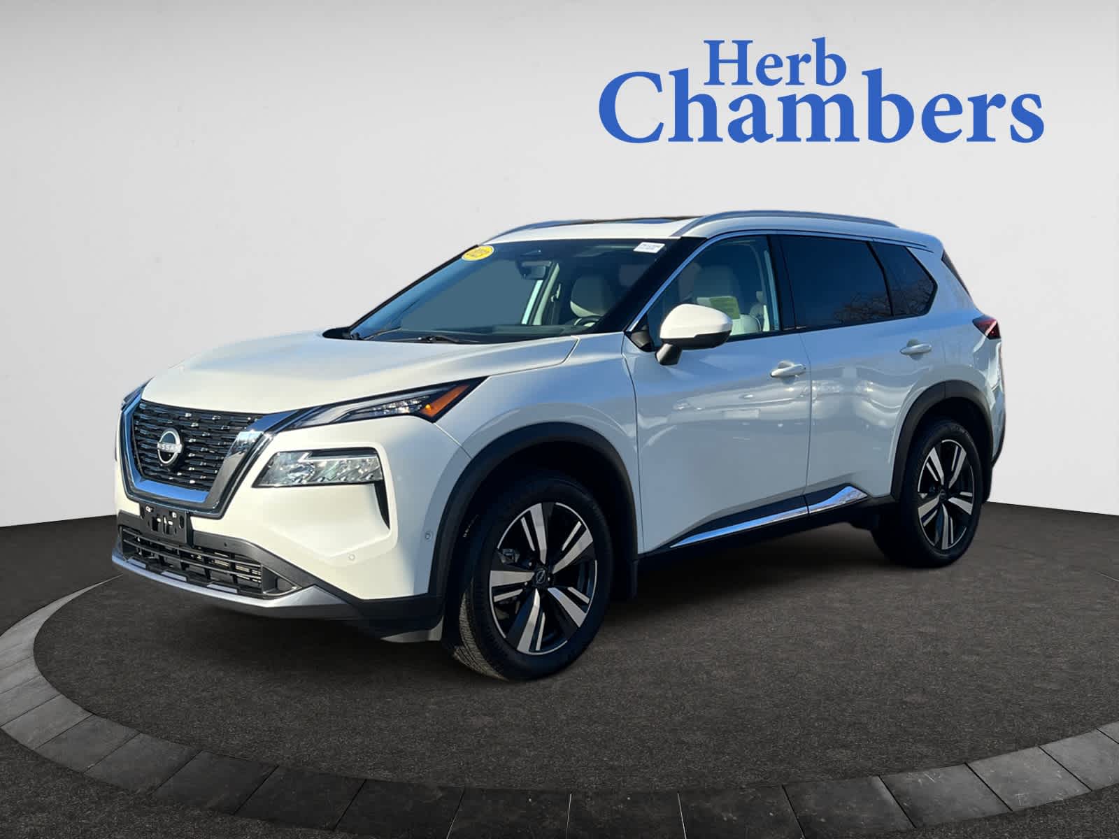 used 2023 Nissan Rogue car, priced at $30,998