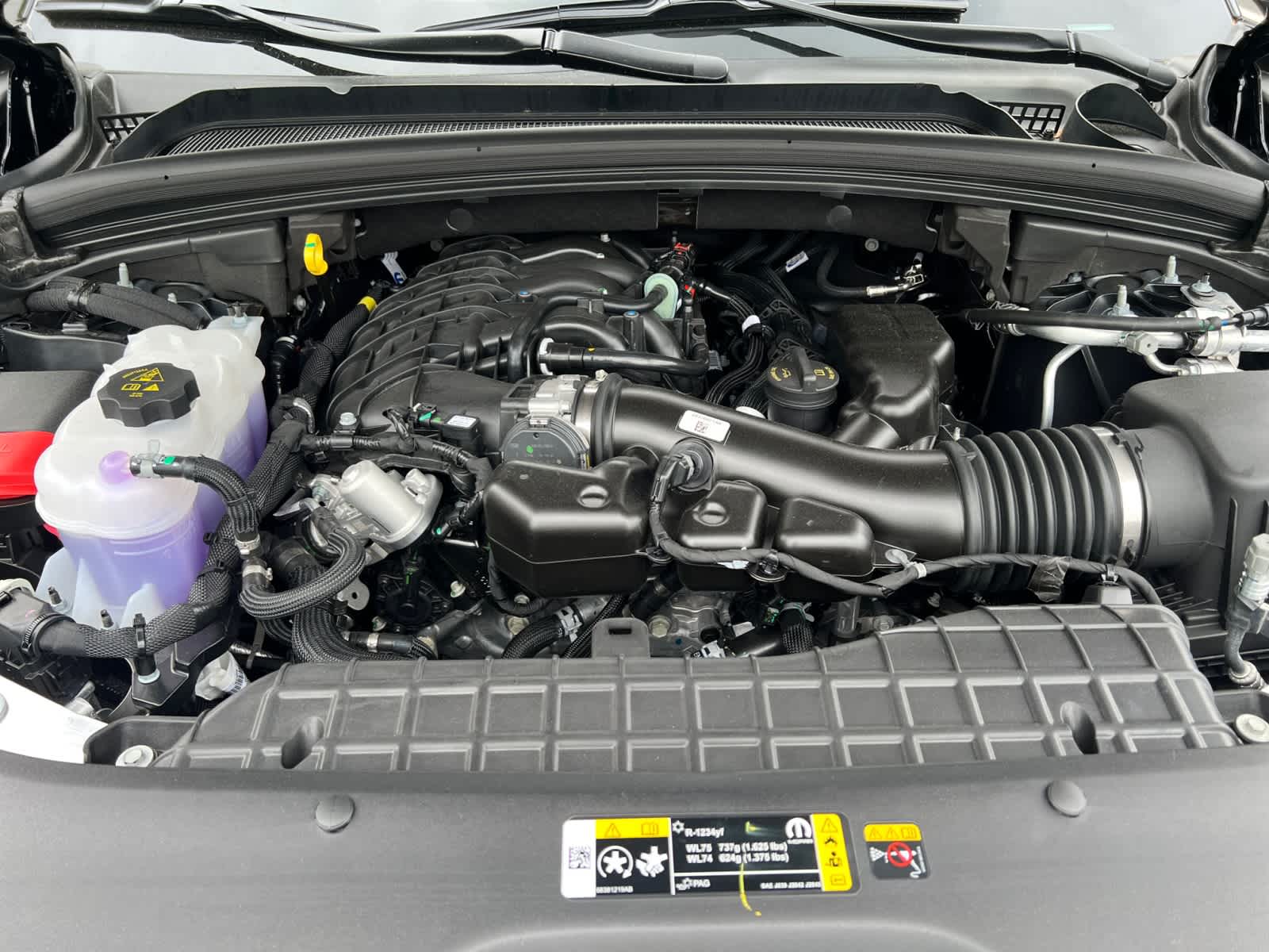 new 2025 Jeep Grand Cherokee car, priced at $48,010