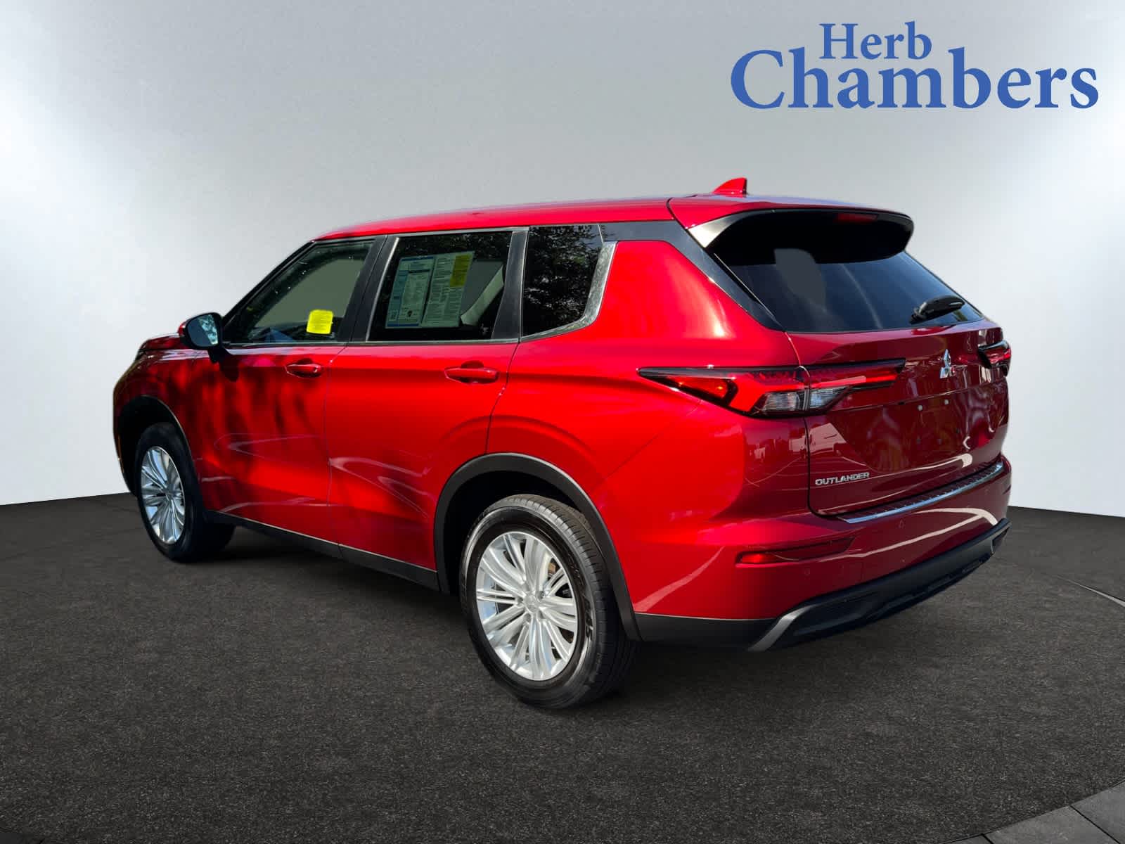 used 2022 Mitsubishi Outlander car, priced at $24,998