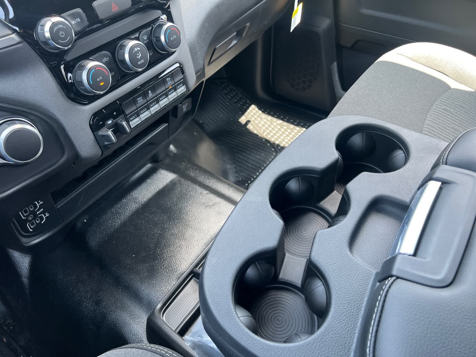 new 2024 Ram 2500 car, priced at $63,870