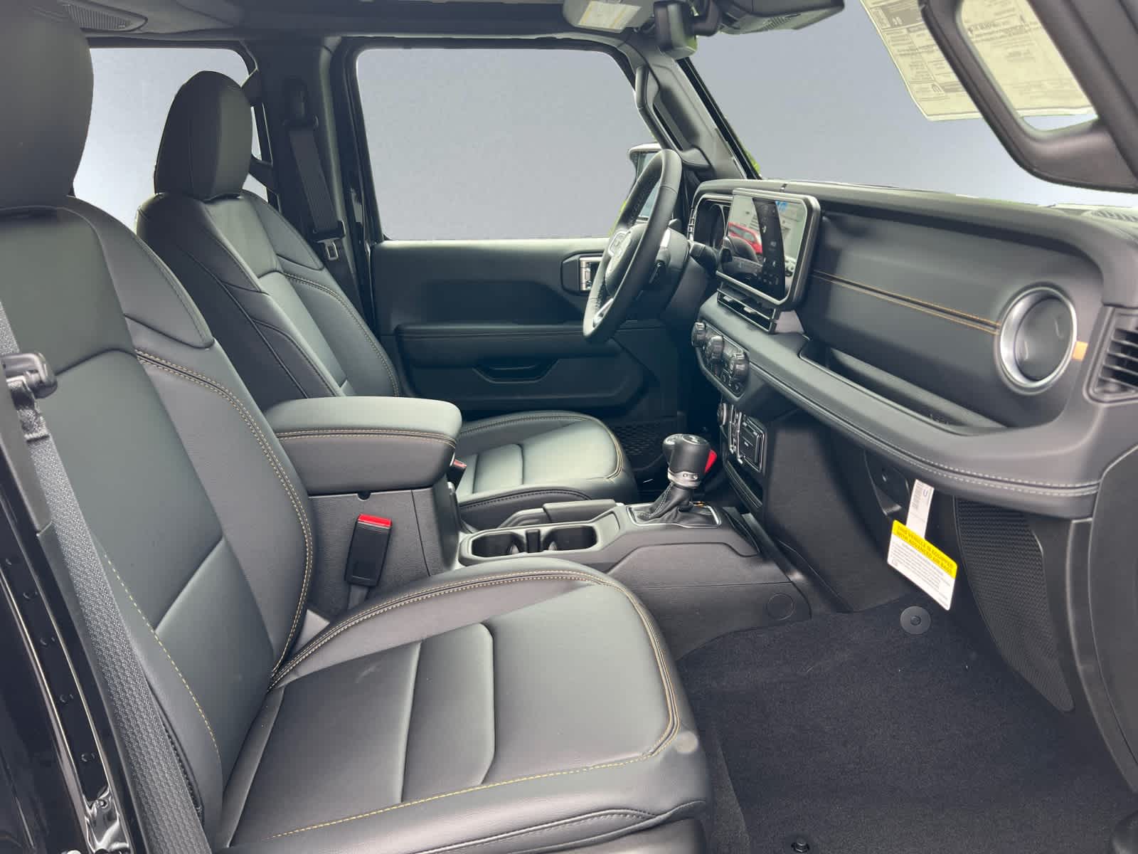 new 2025 Jeep Wrangler car, priced at $59,775