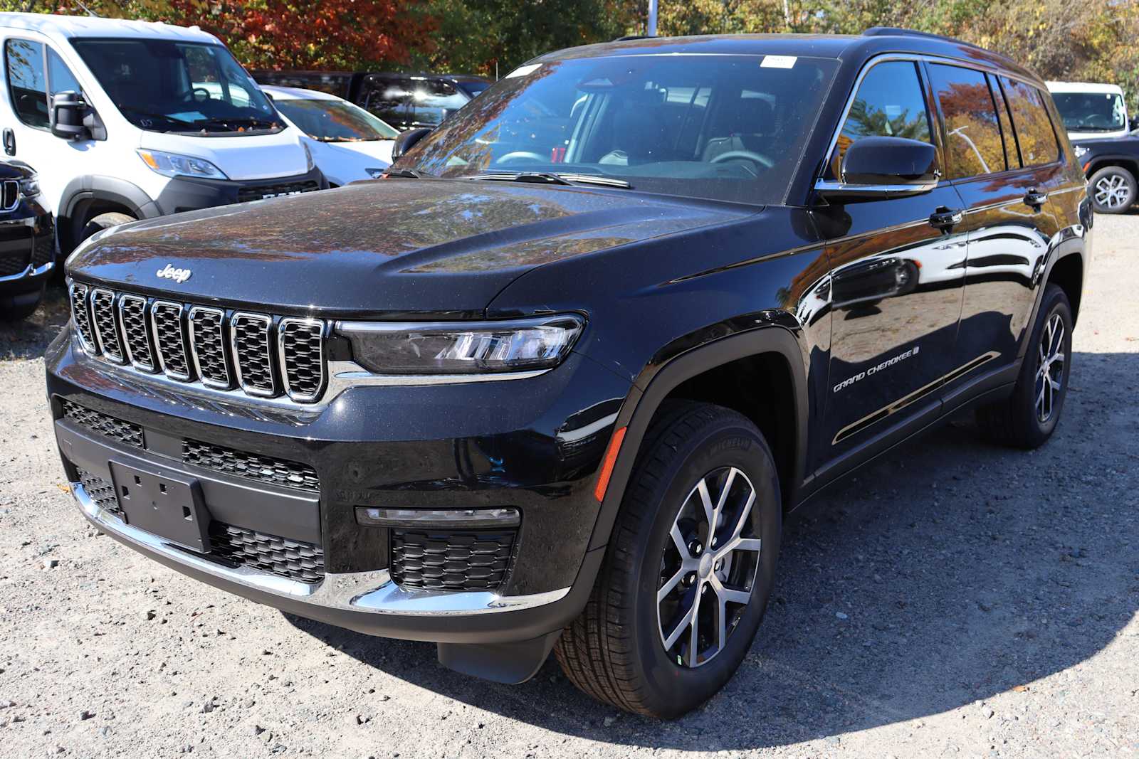 new 2025 Jeep Grand Cherokee car, priced at $48,959