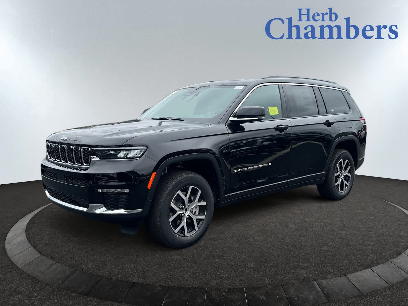 new 2025 Jeep Grand Cherokee car, priced at $50,860
