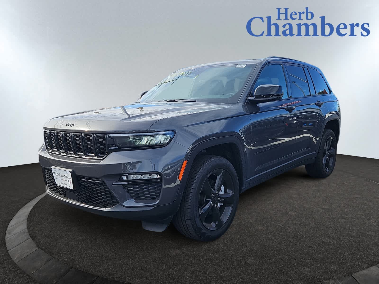 new 2024 Jeep Grand Cherokee car, priced at $52,584