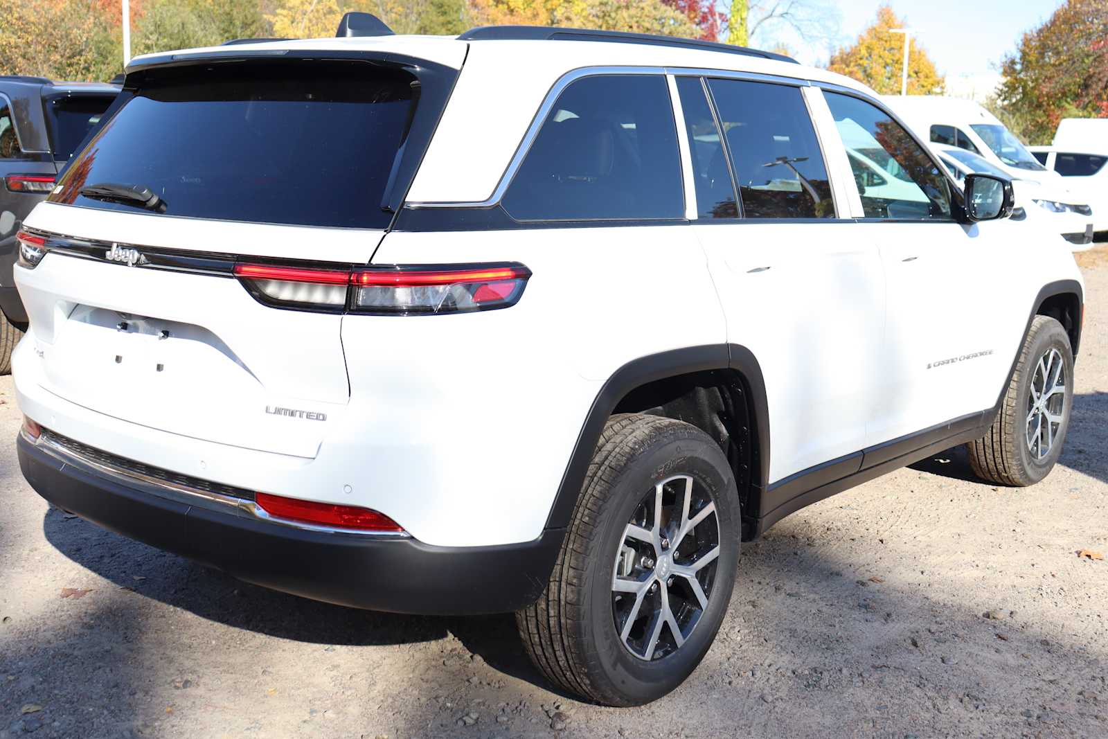 new 2025 Jeep Grand Cherokee car, priced at $46,264