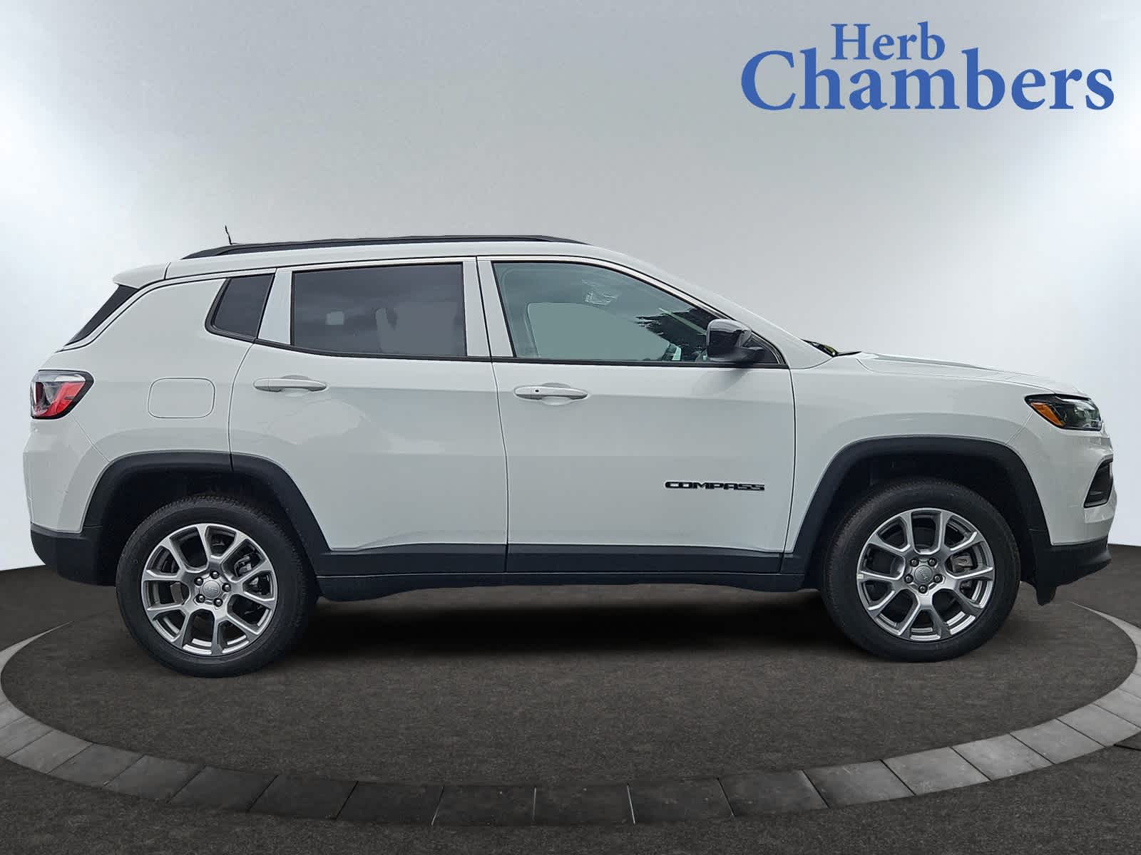 new 2024 Jeep Compass car, priced at $33,565