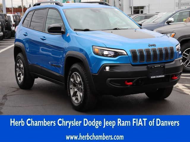 used 2023 Jeep Cherokee car, priced at $32,798