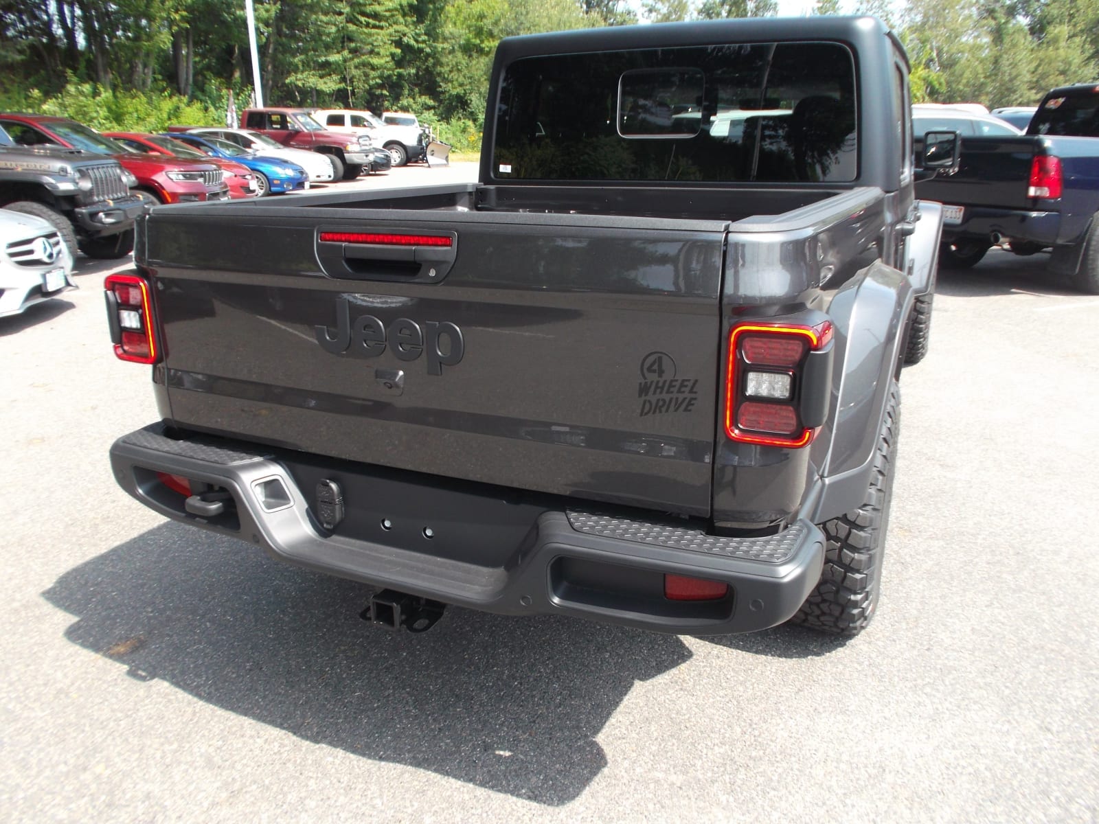 new 2023 Jeep Gladiator car, priced at $59,500
