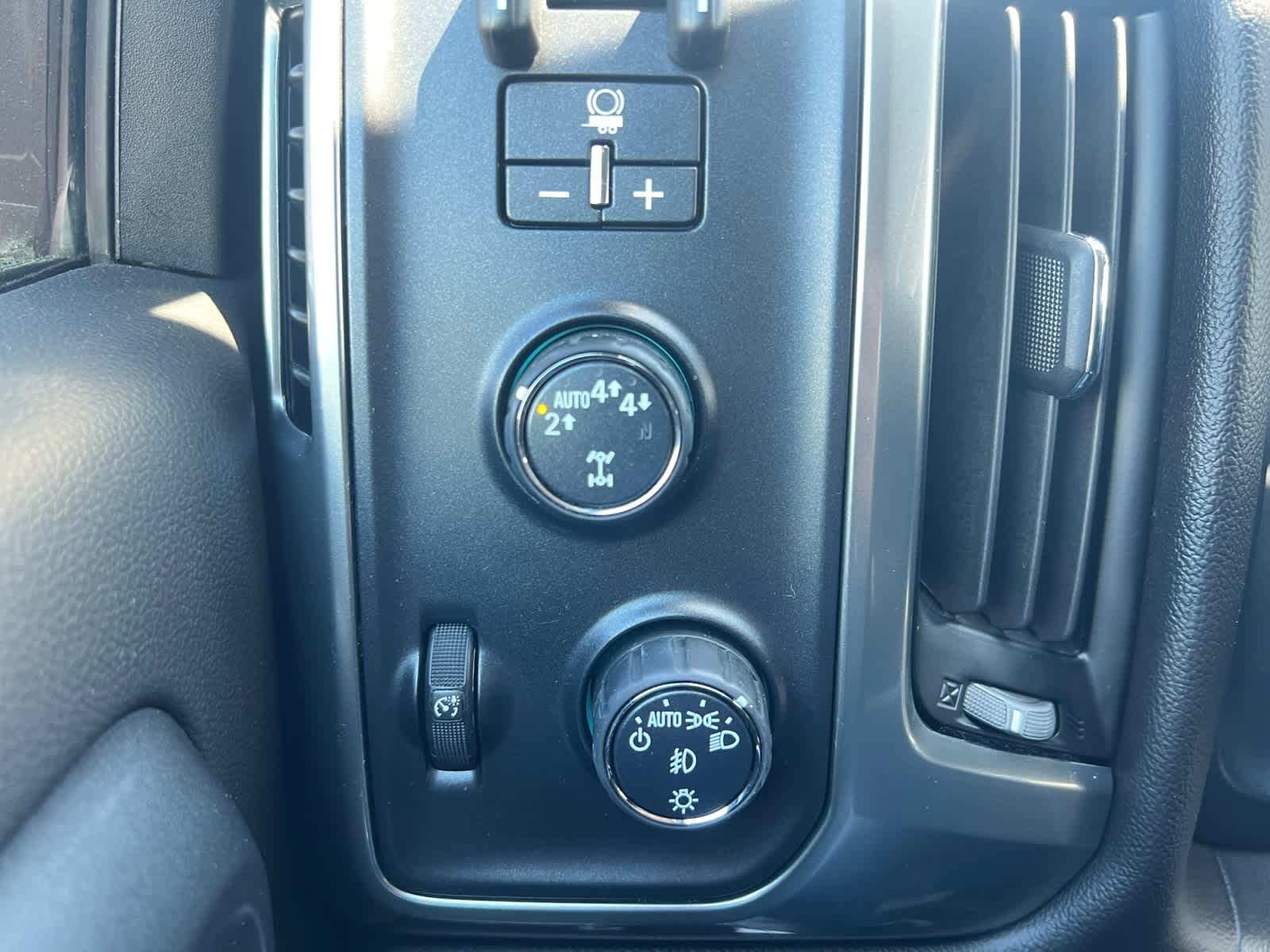 used 2019 Chevrolet Silverado 1500 LD car, priced at $29,598