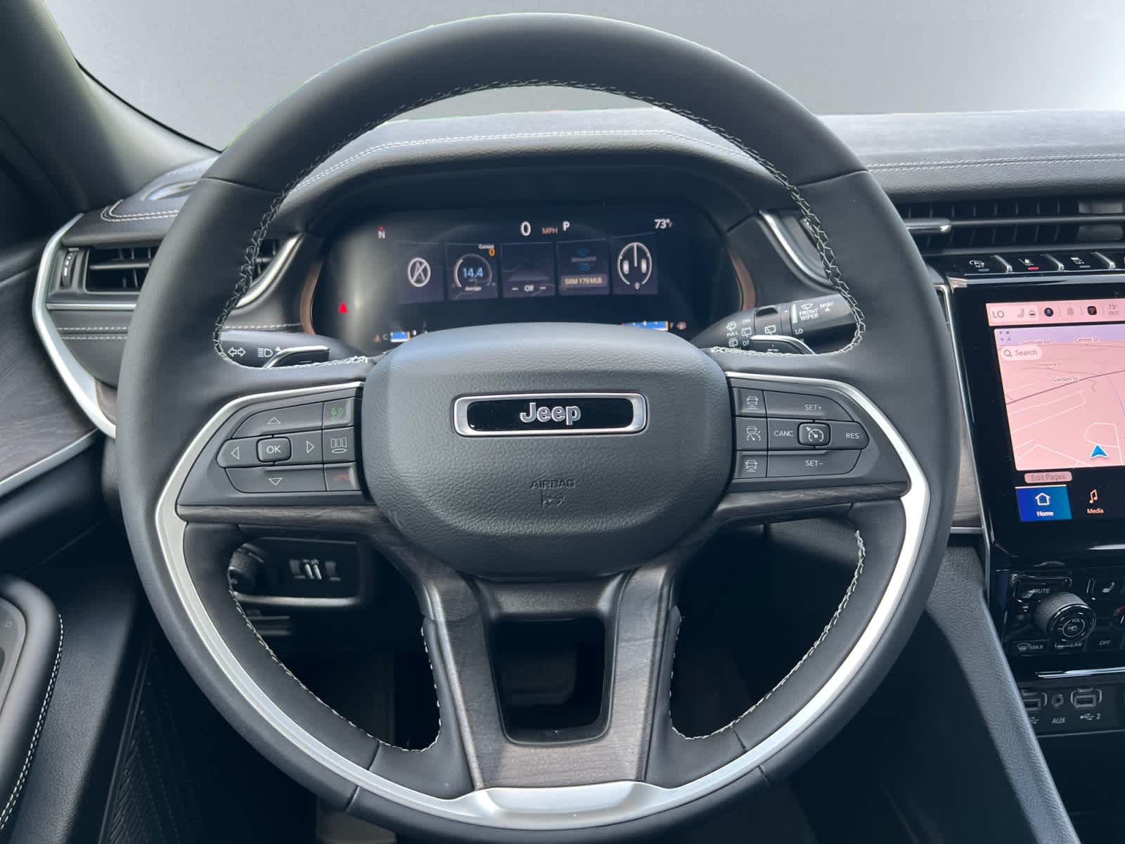 new 2025 Jeep Grand Cherokee car, priced at $48,010