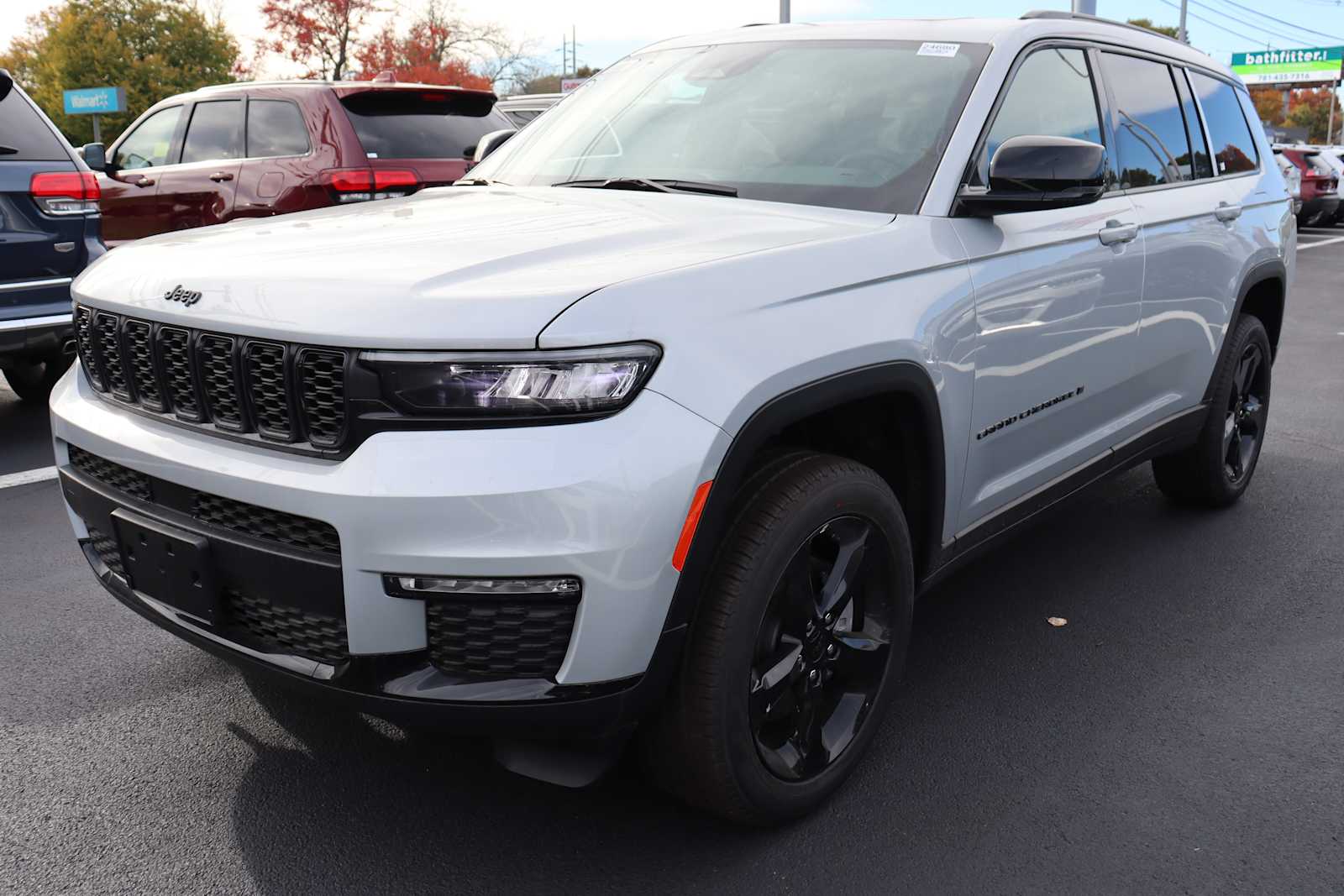 new 2024 Jeep Grand Cherokee car, priced at $54,684