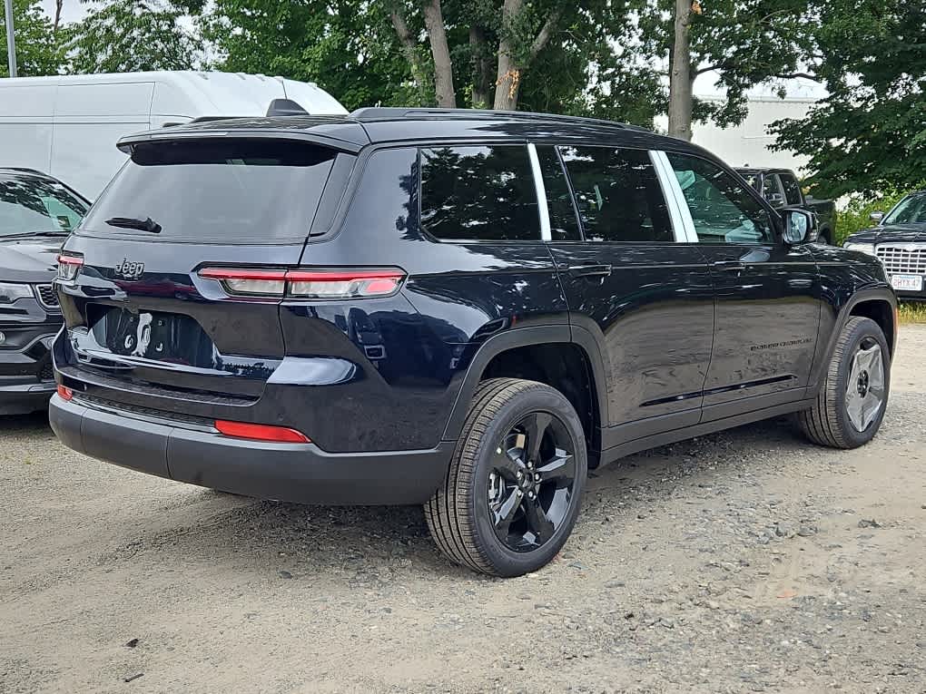 new 2024 Jeep Grand Cherokee car, priced at $55,679