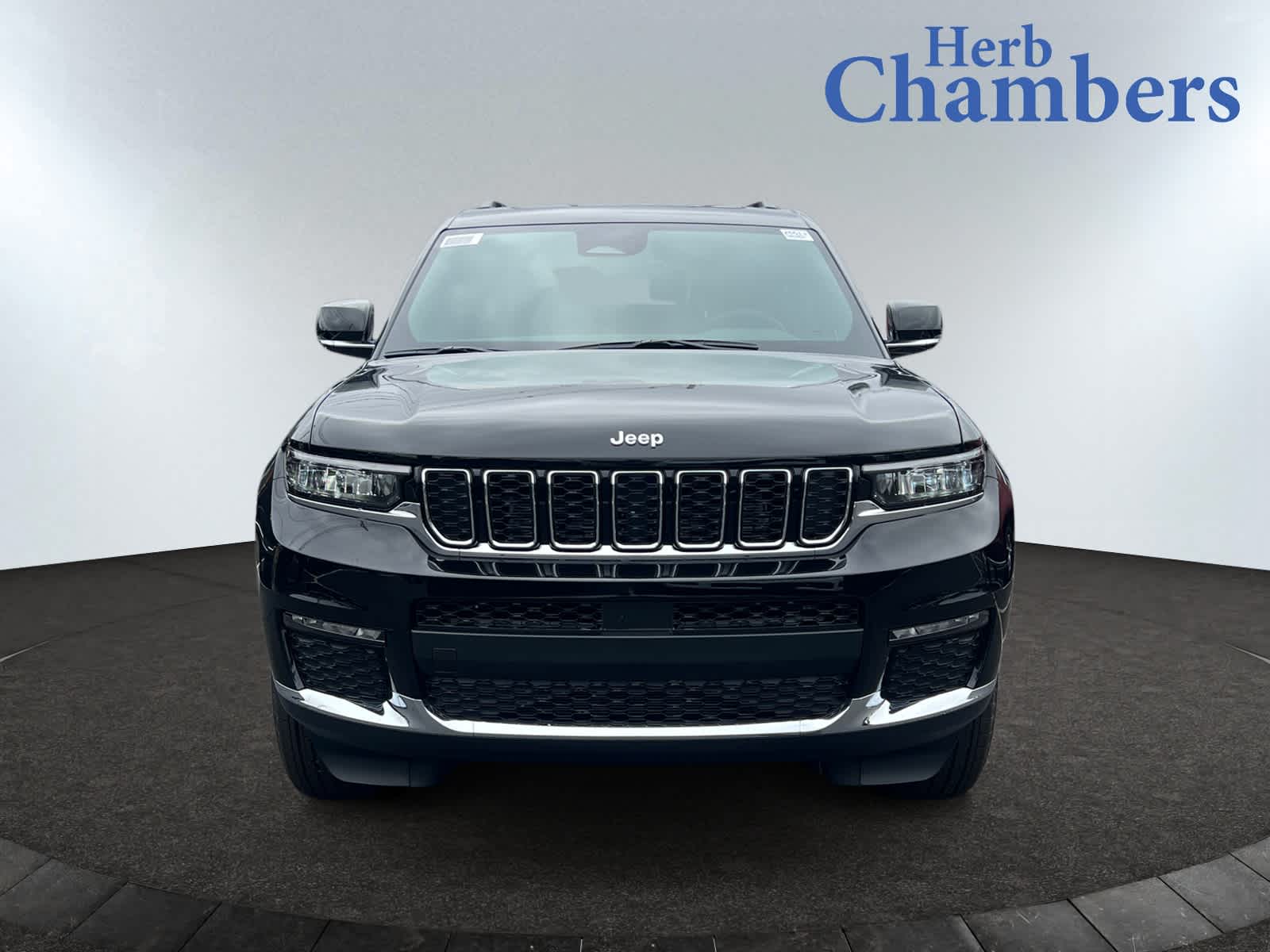 new 2025 Jeep Grand Cherokee car, priced at $50,860
