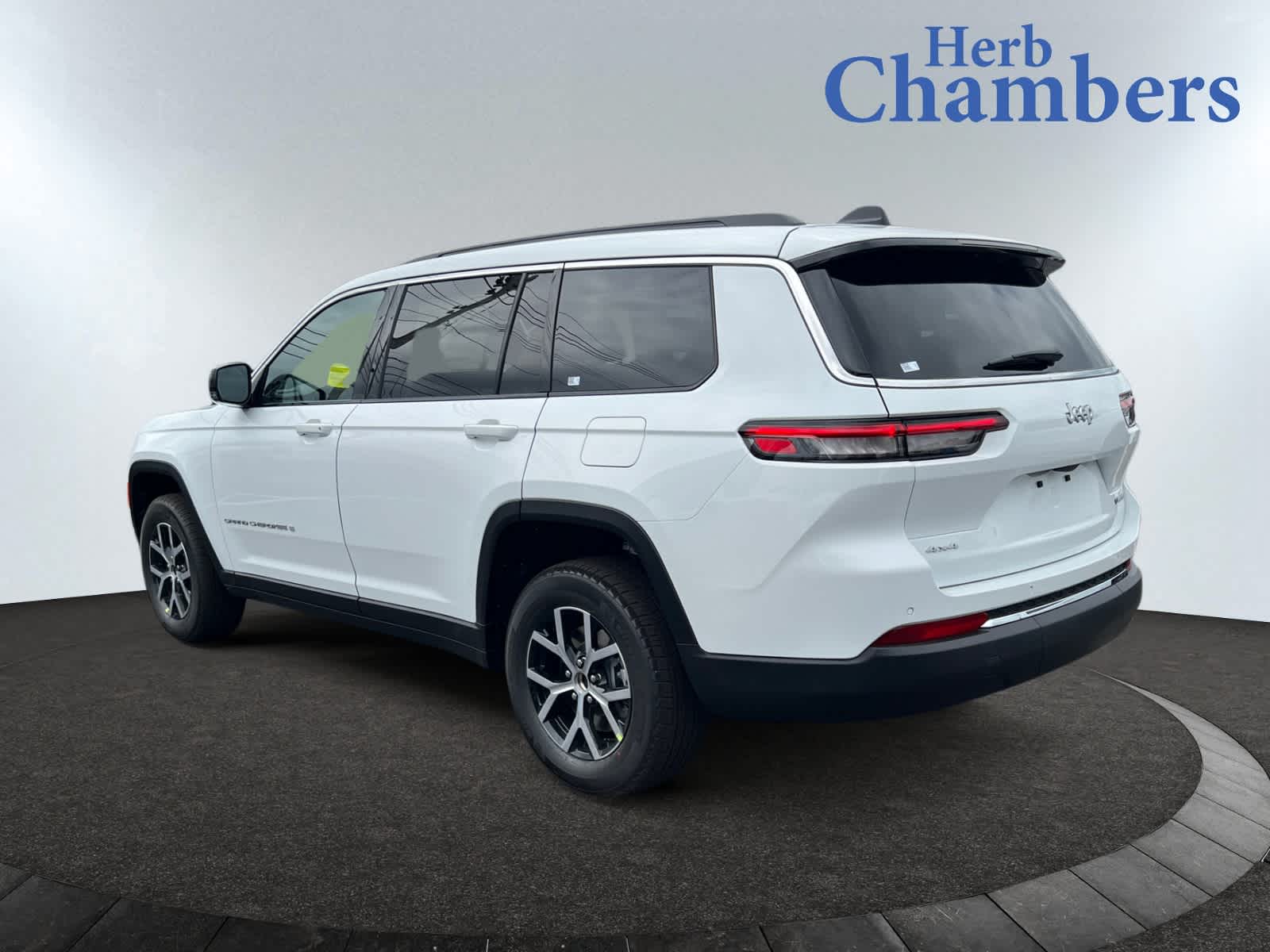 new 2025 Jeep Grand Cherokee car, priced at $49,515