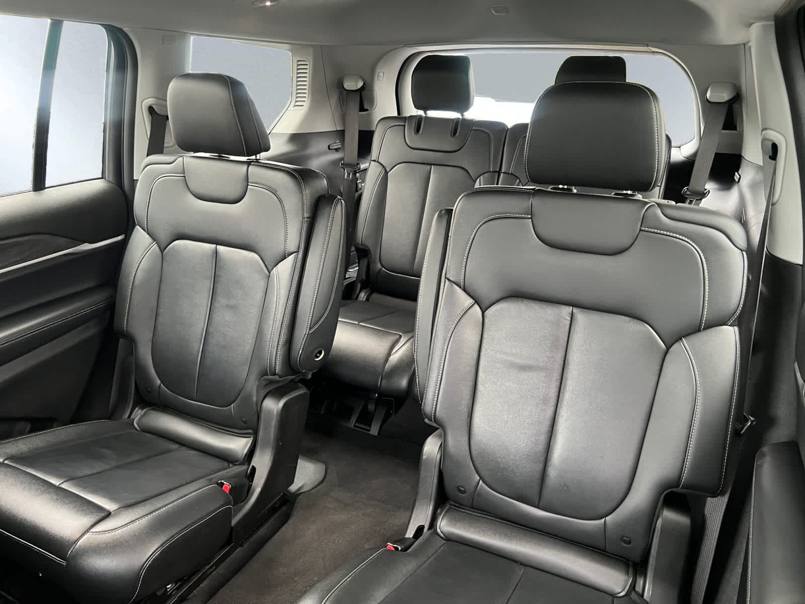used 2021 Jeep Grand Cherokee L car, priced at $31,198