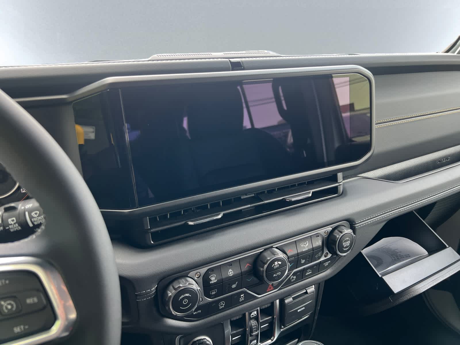 new 2025 Jeep Wrangler car, priced at $60,720