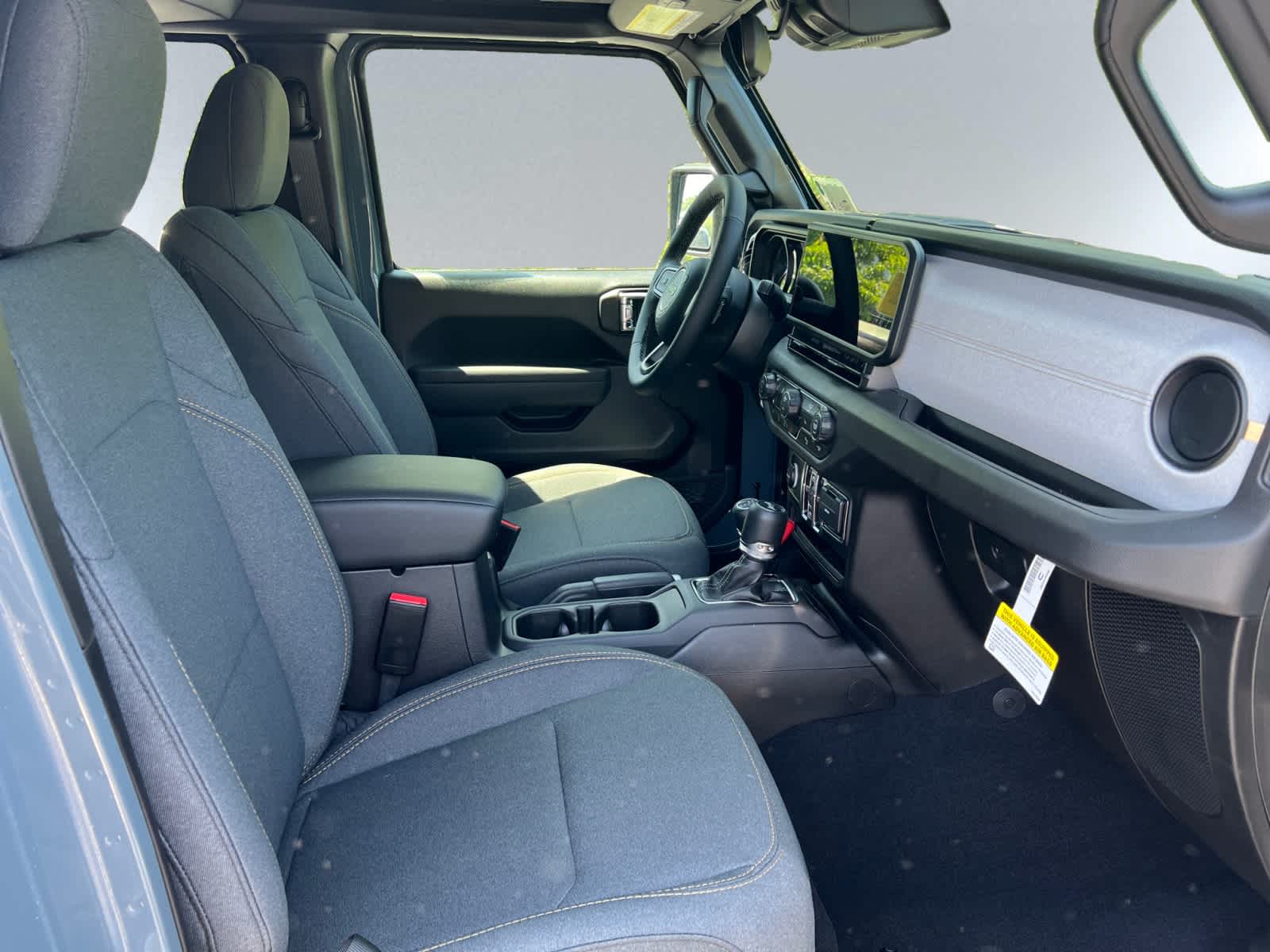 new 2025 Jeep Wrangler car, priced at $53,595