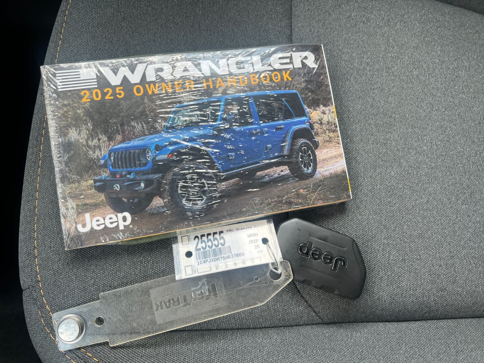 new 2025 Jeep Wrangler car, priced at $54,235