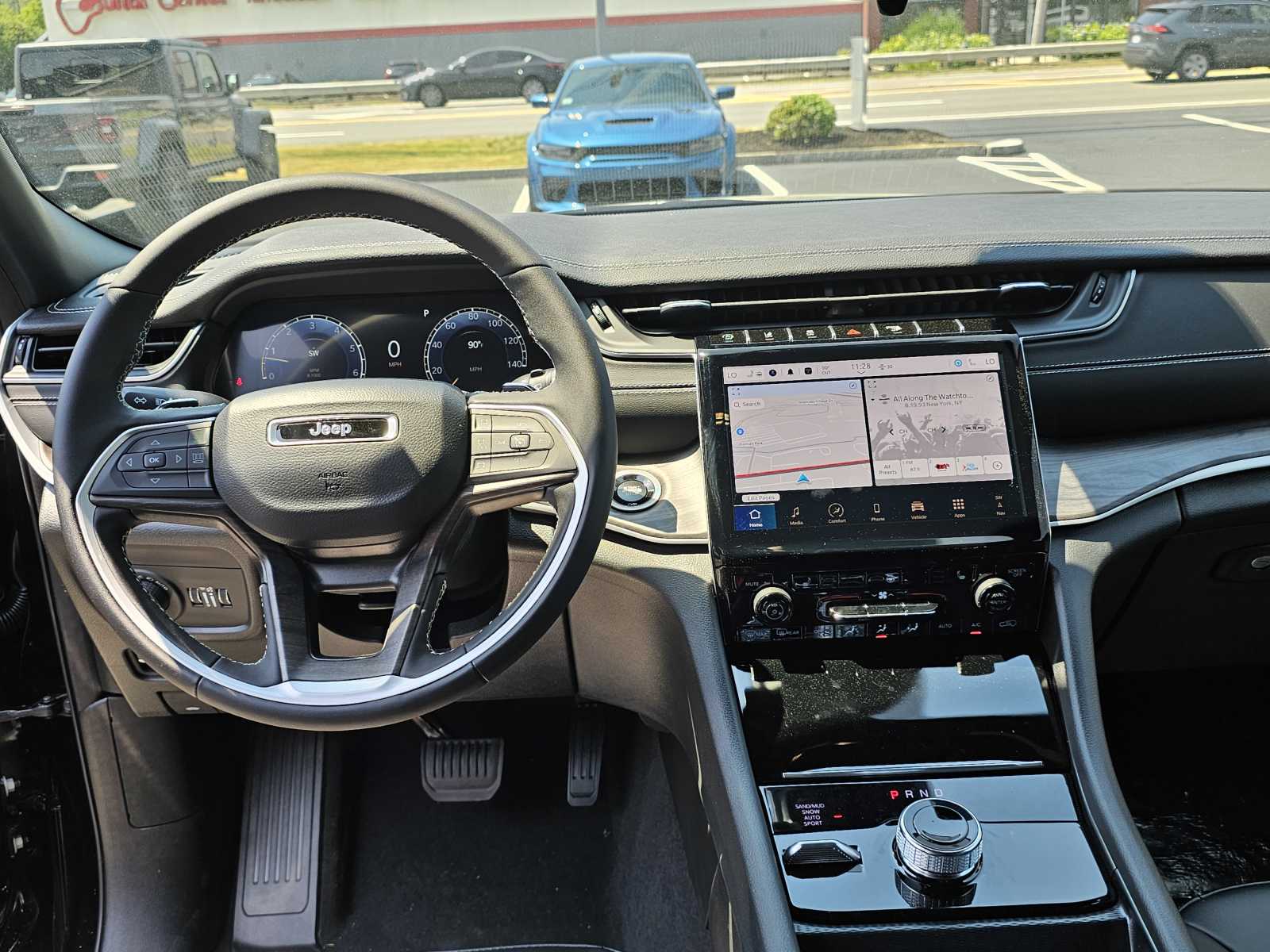 new 2024 Jeep Grand Cherokee car, priced at $54,584