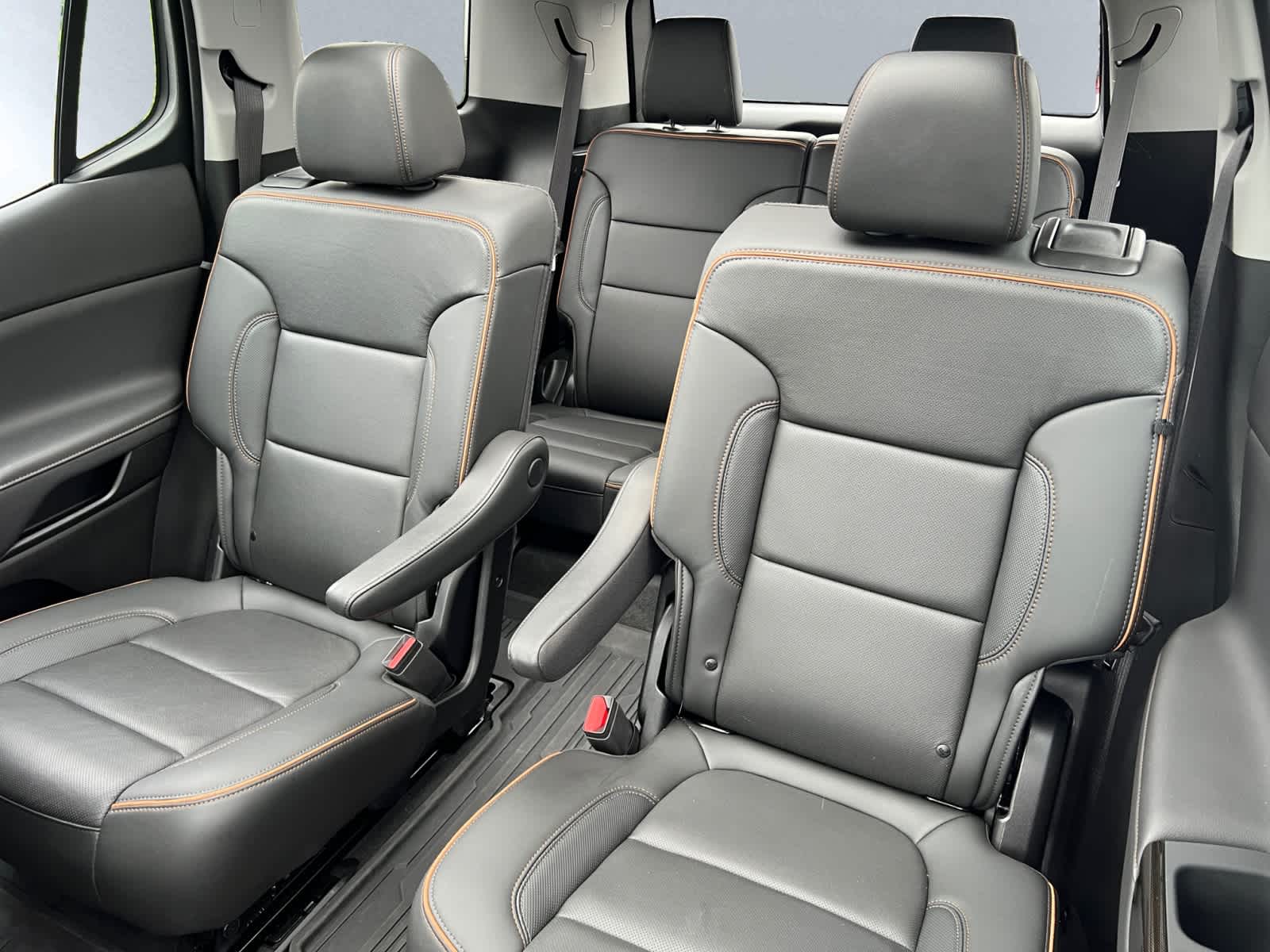 used 2023 GMC Acadia car, priced at $39,998