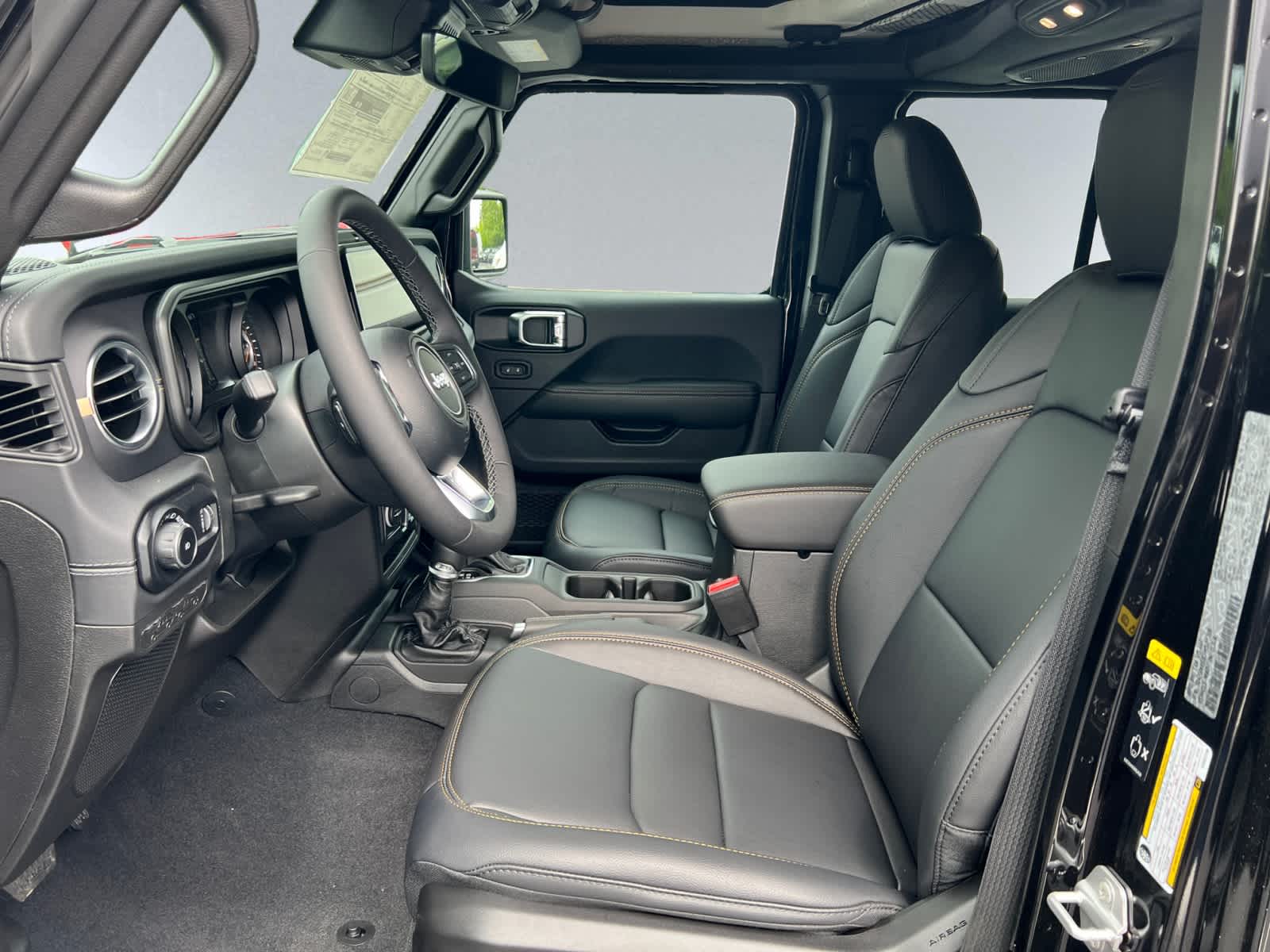 new 2025 Jeep Wrangler car, priced at $59,775