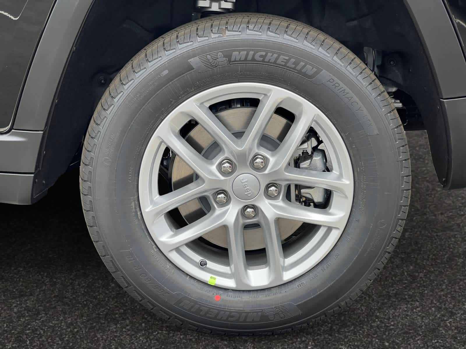 new 2025 Jeep Grand Cherokee car, priced at $44,125