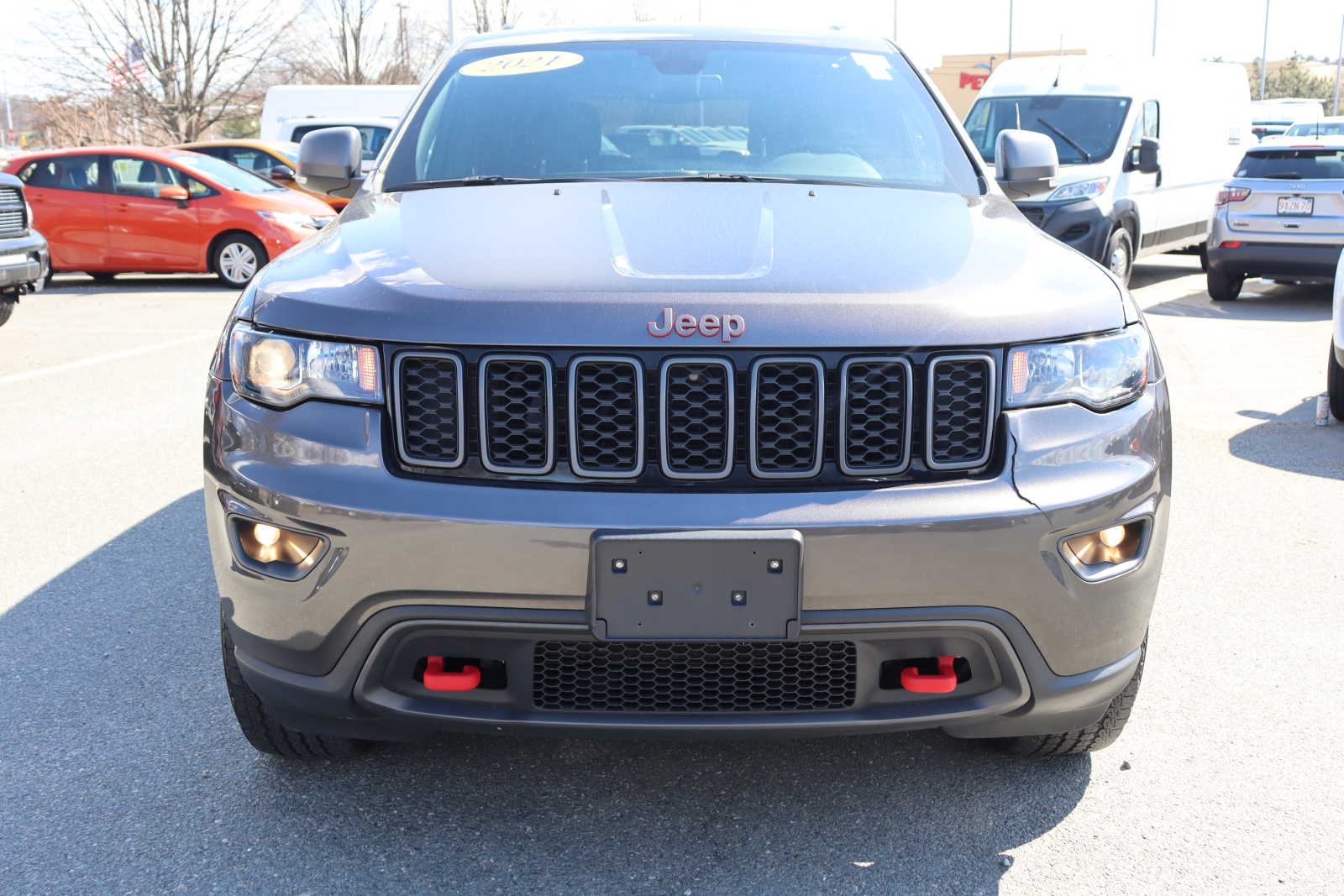used 2021 Jeep Grand Cherokee car, priced at $31,198