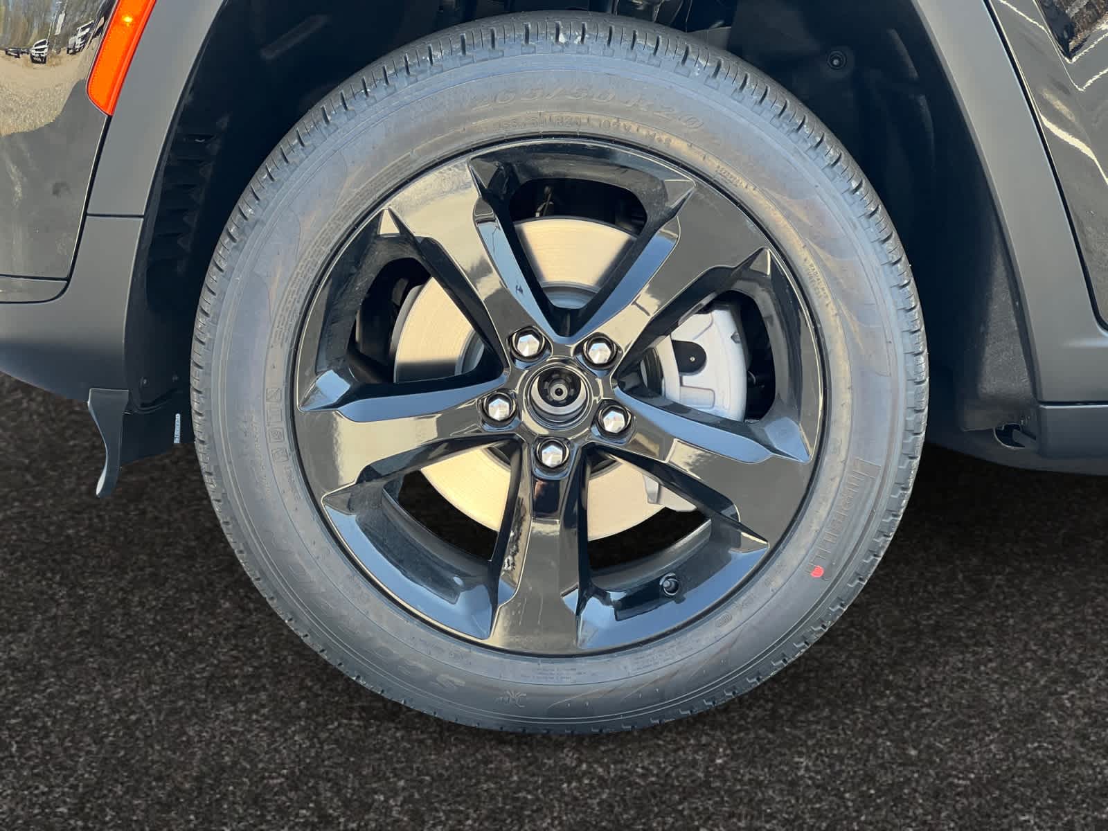 new 2025 Jeep Grand Cherokee car, priced at $52,735