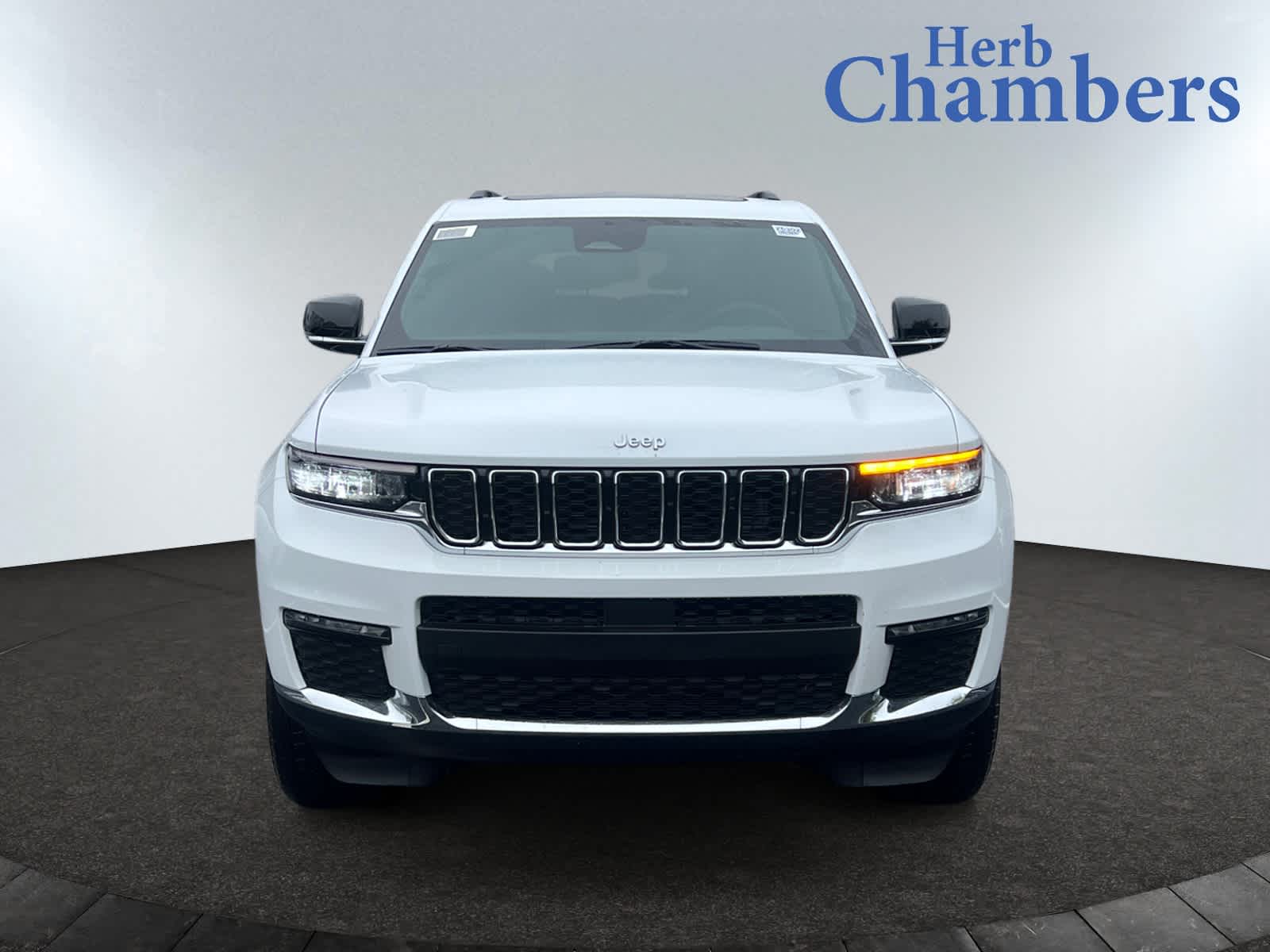 new 2025 Jeep Grand Cherokee car, priced at $49,415