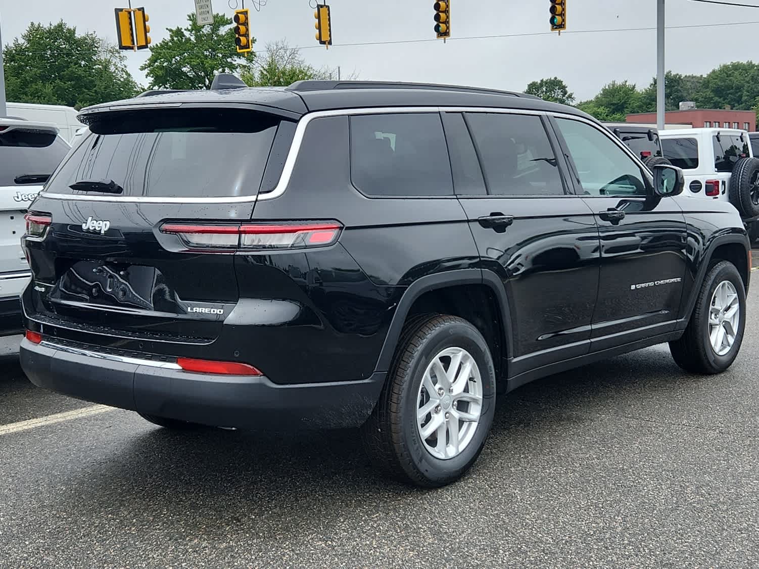 new 2024 Jeep Grand Cherokee car, priced at $43,769