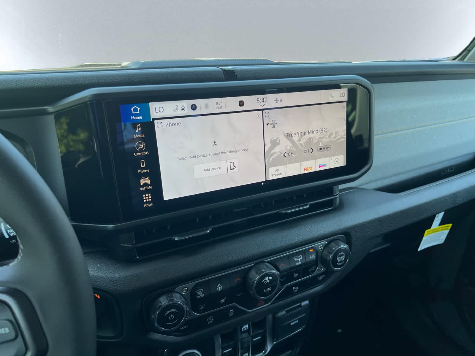 new 2025 Jeep Wrangler car, priced at $53,595