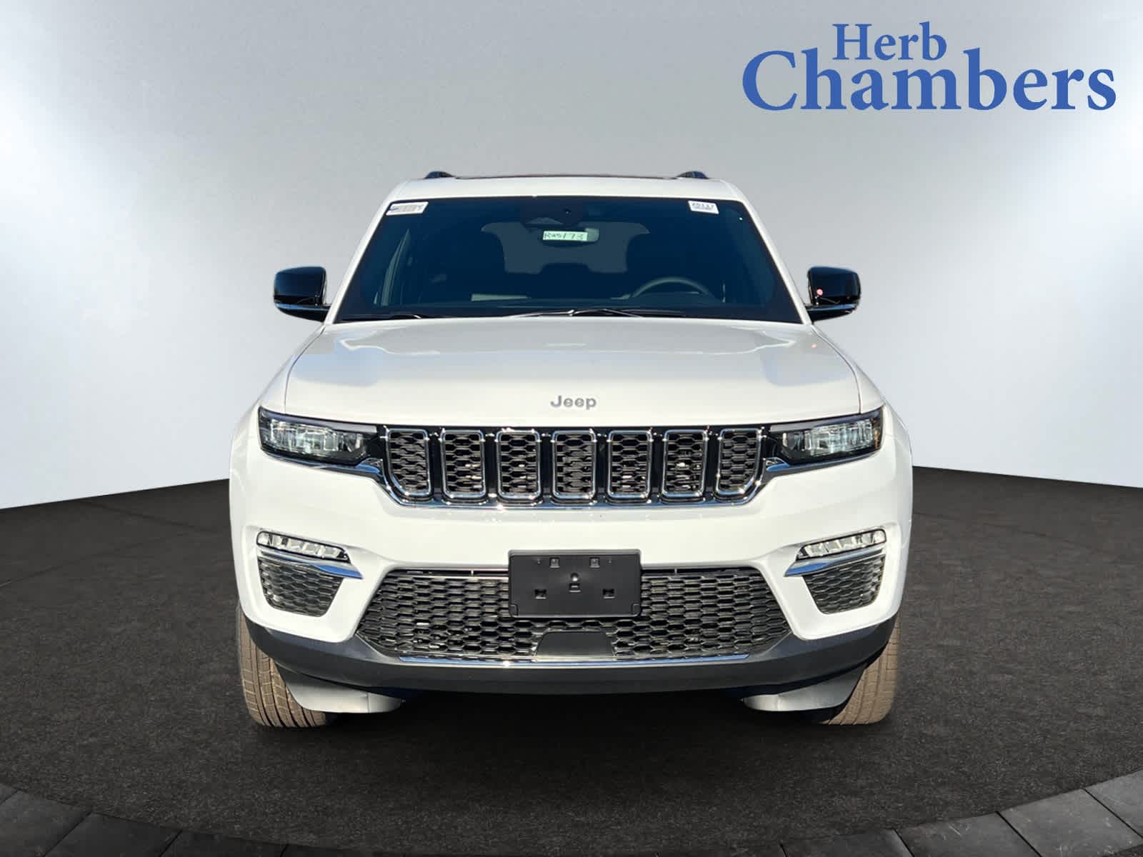 new 2025 Jeep Grand Cherokee car, priced at $46,264