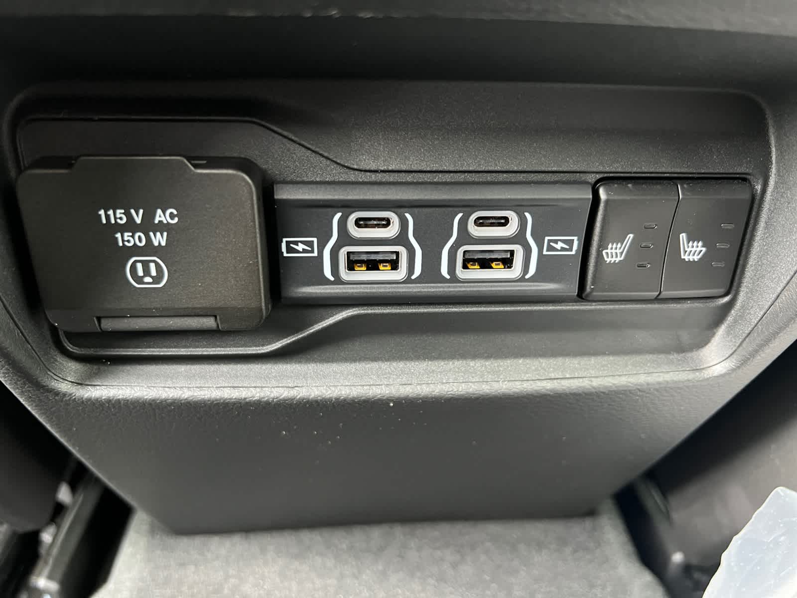 new 2025 Jeep Grand Cherokee car, priced at $49,415
